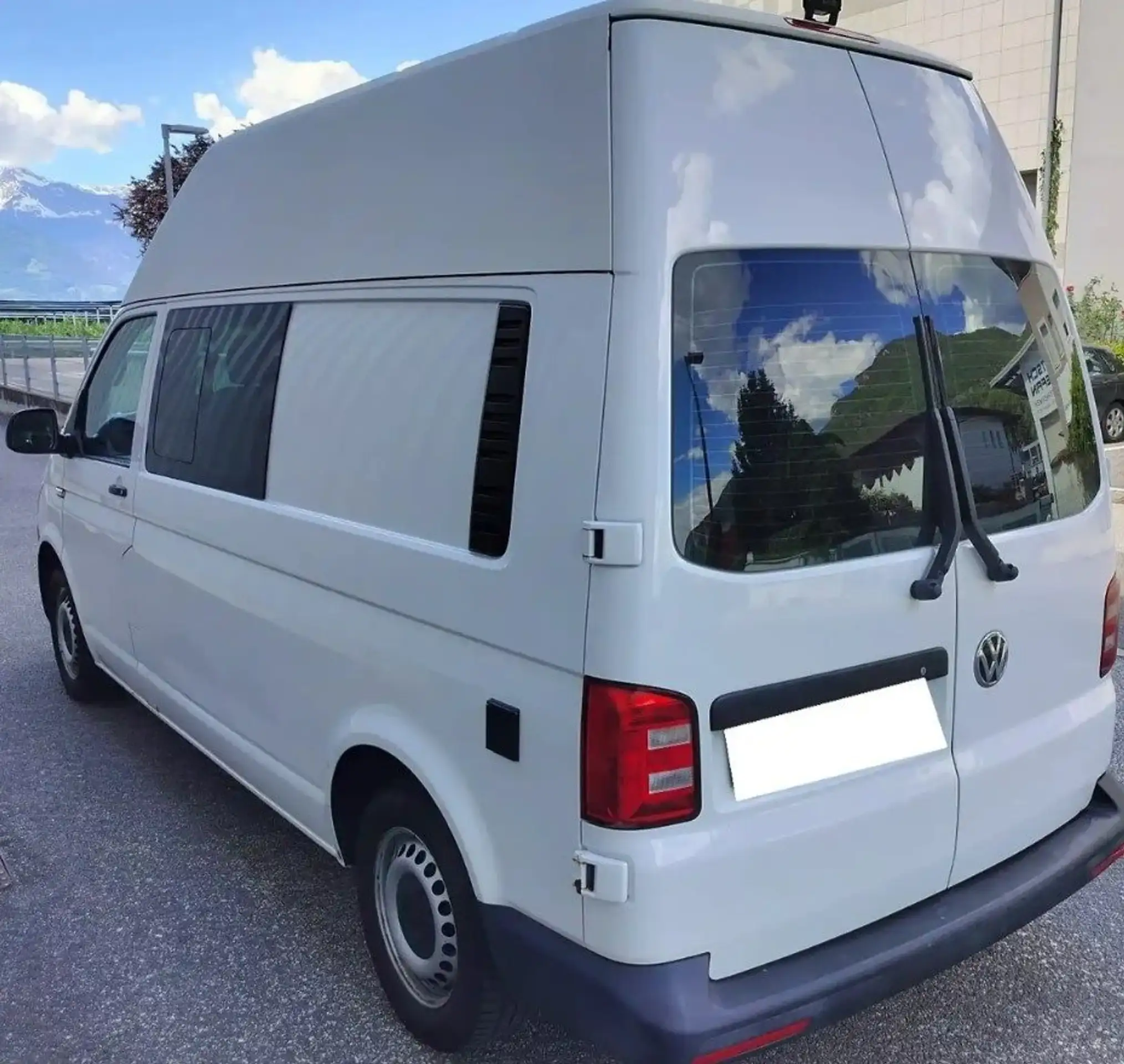 Volkswagen - T6 Transporter