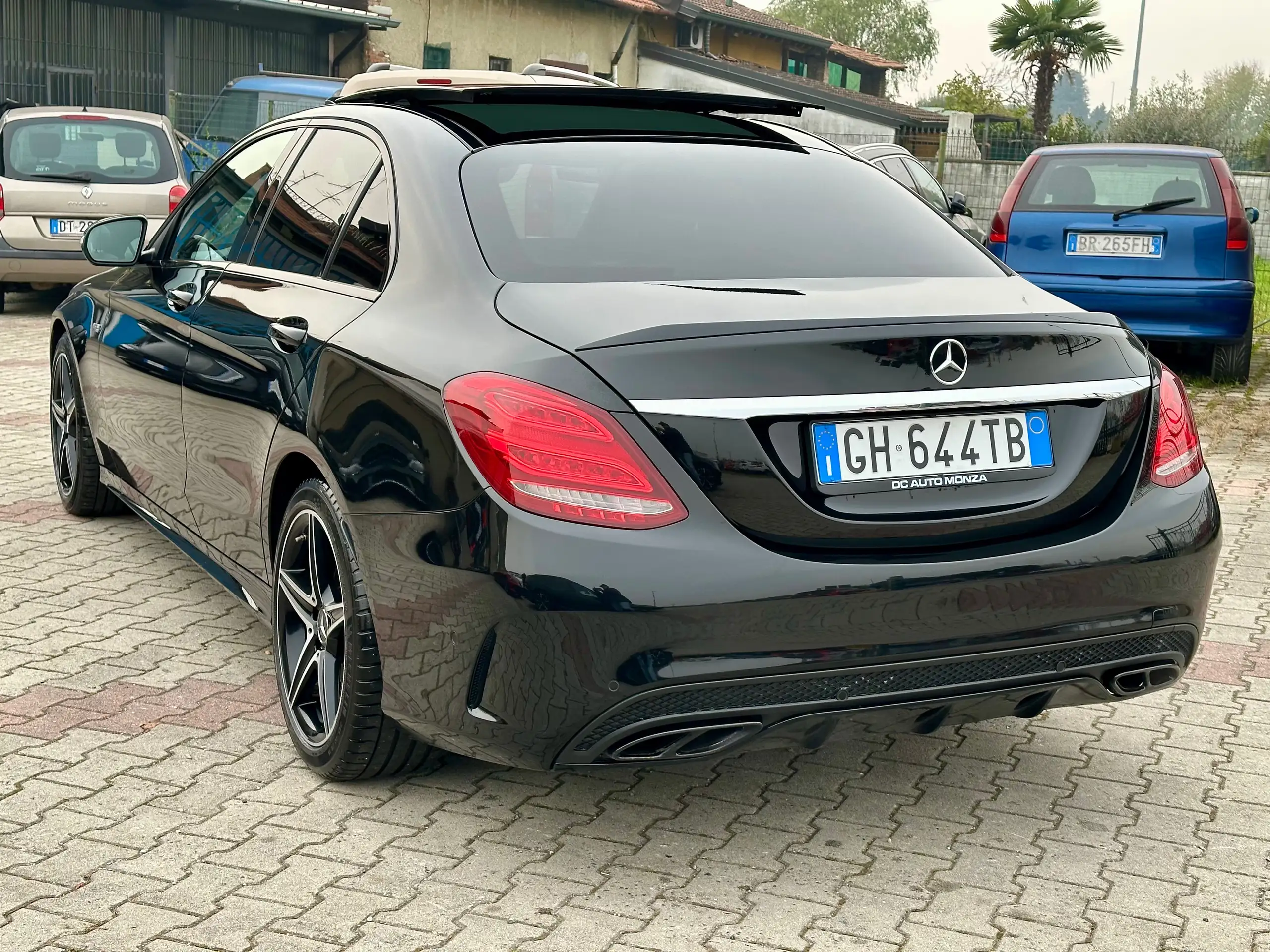 Mercedes-Benz - C 43 AMG