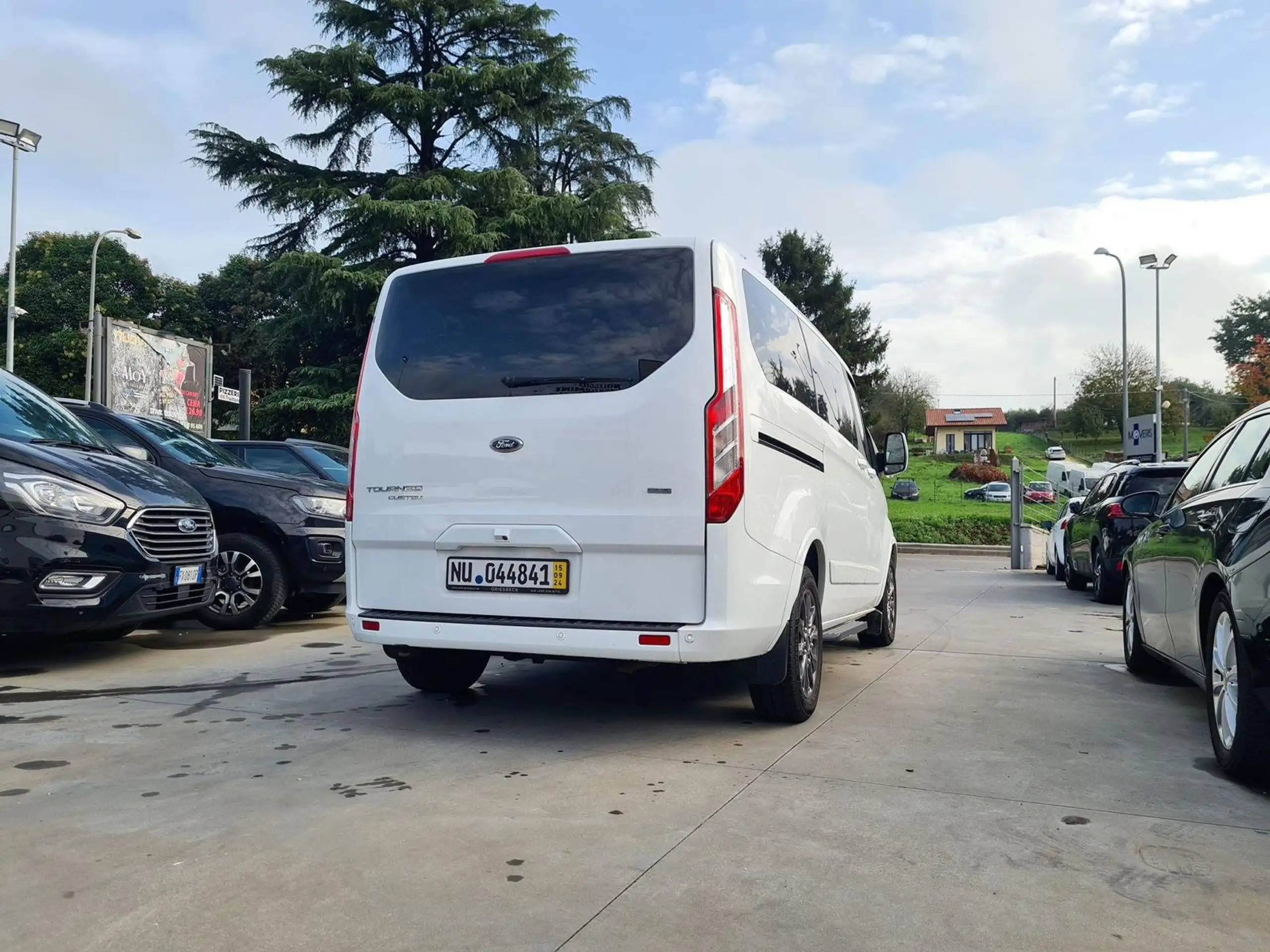 Ford - Tourneo Connect