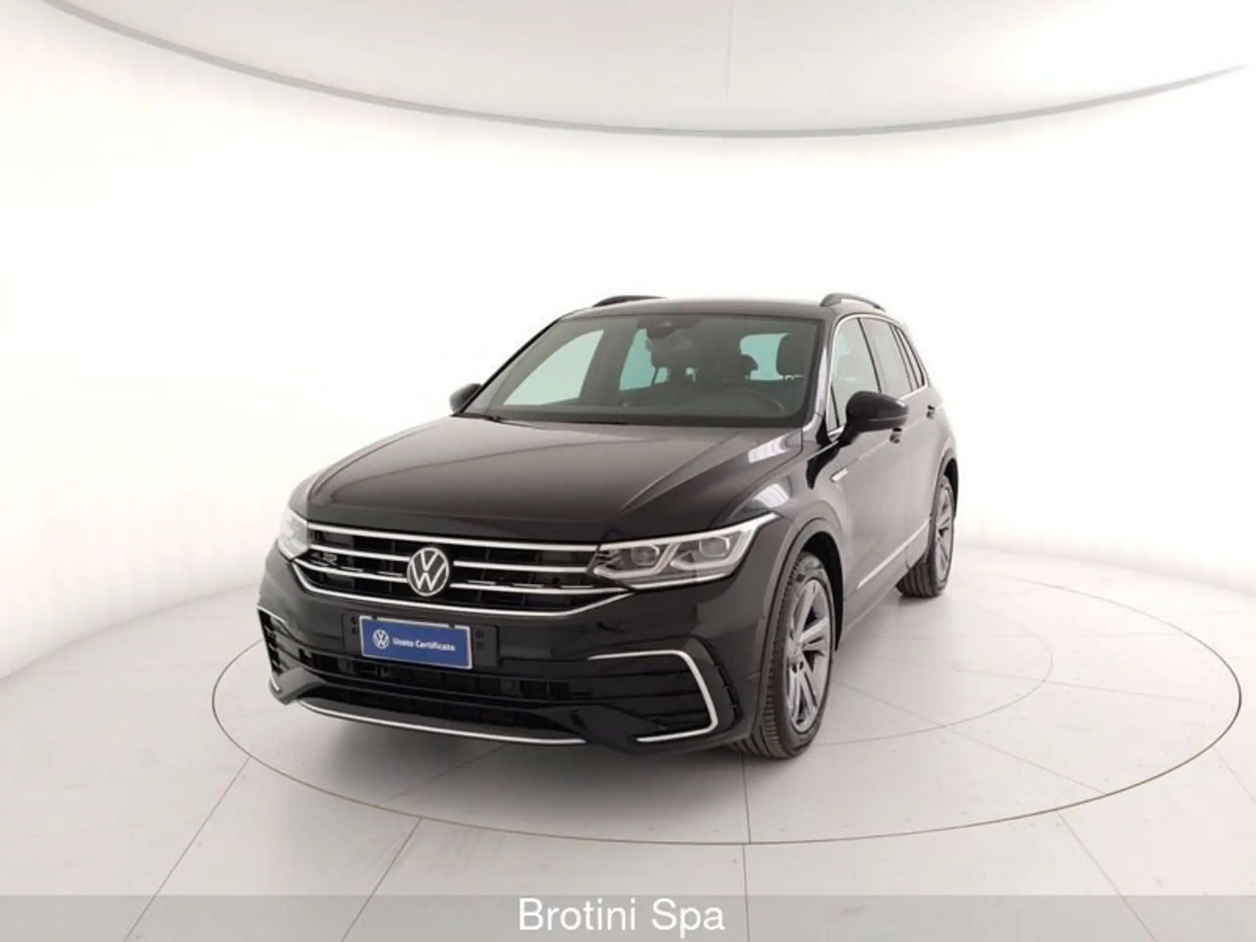 Volkswagen - Tiguan