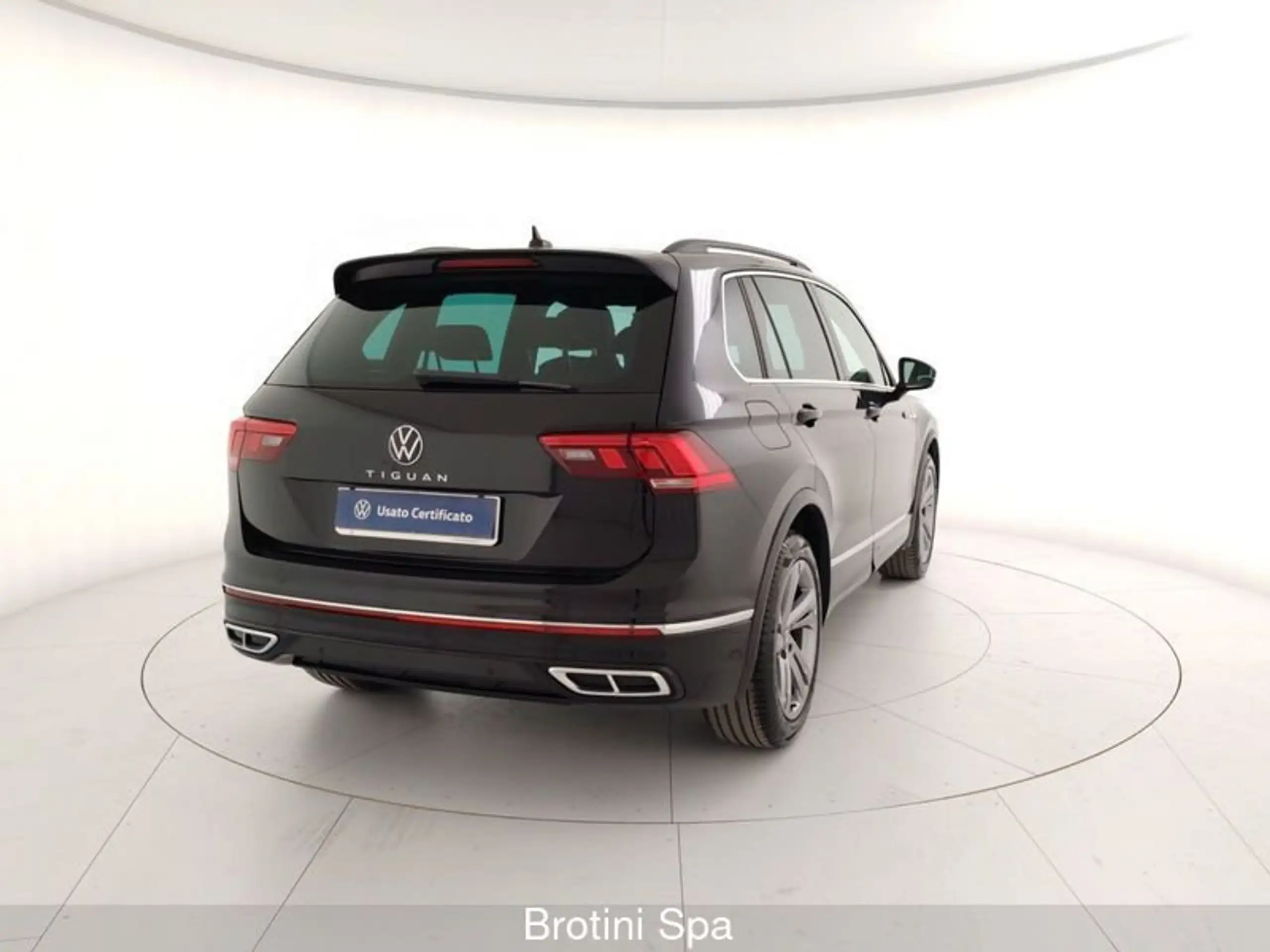 Volkswagen - Tiguan