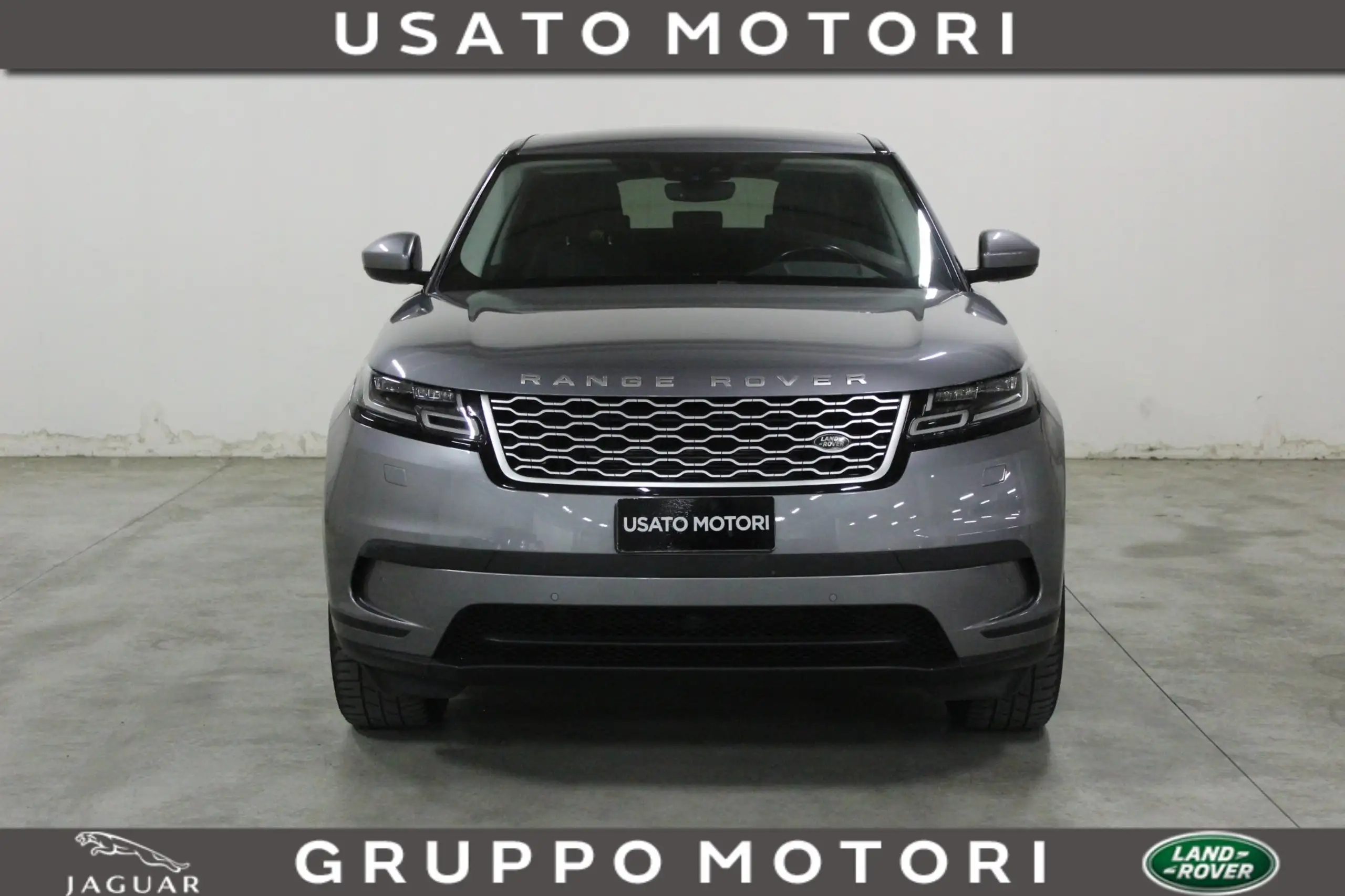 Land Rover - Range Rover Velar