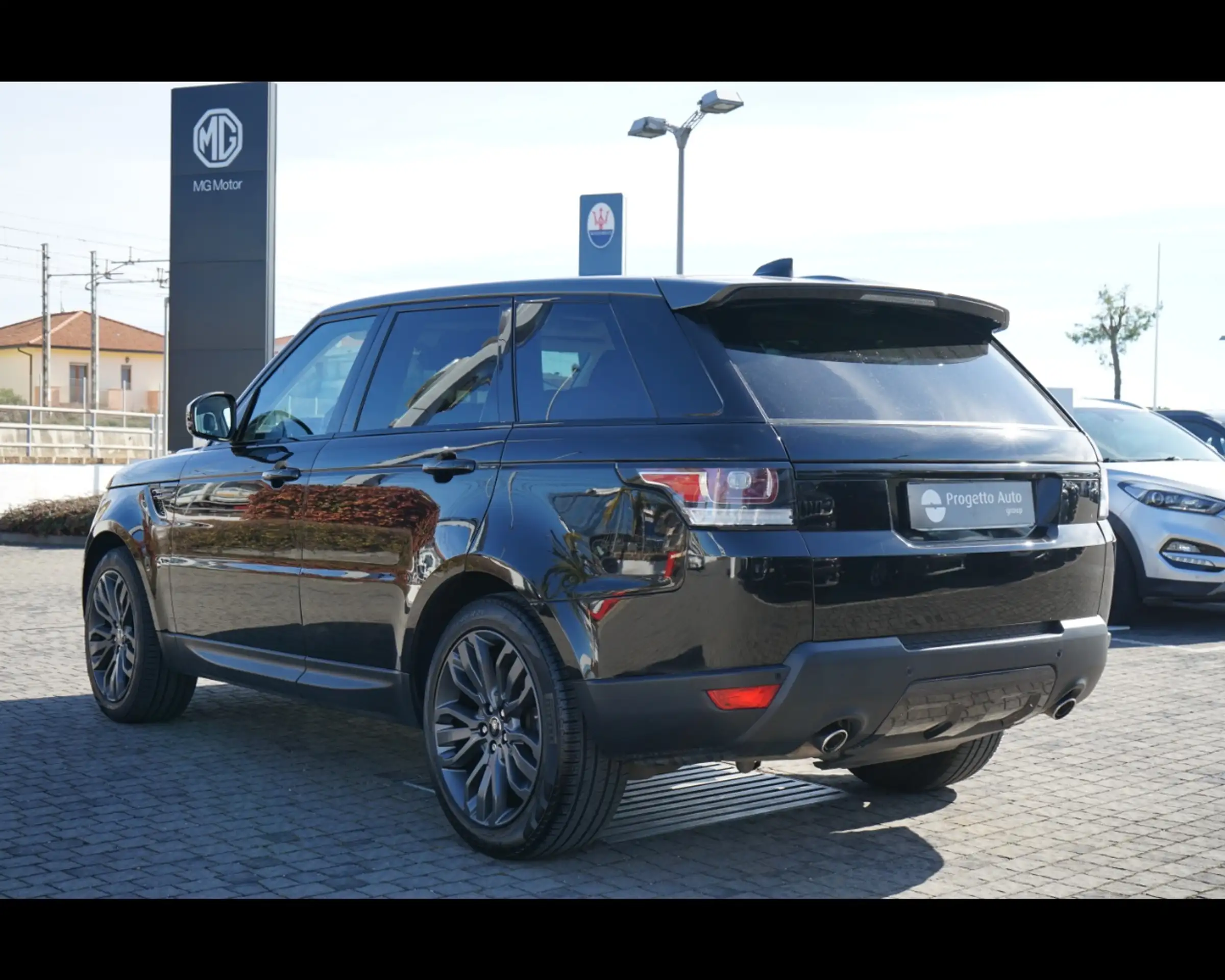 Land Rover - Range Rover Sport