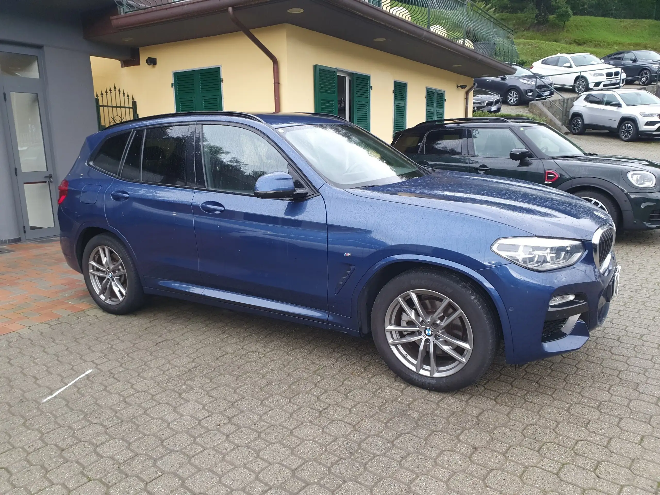 BMW - X3