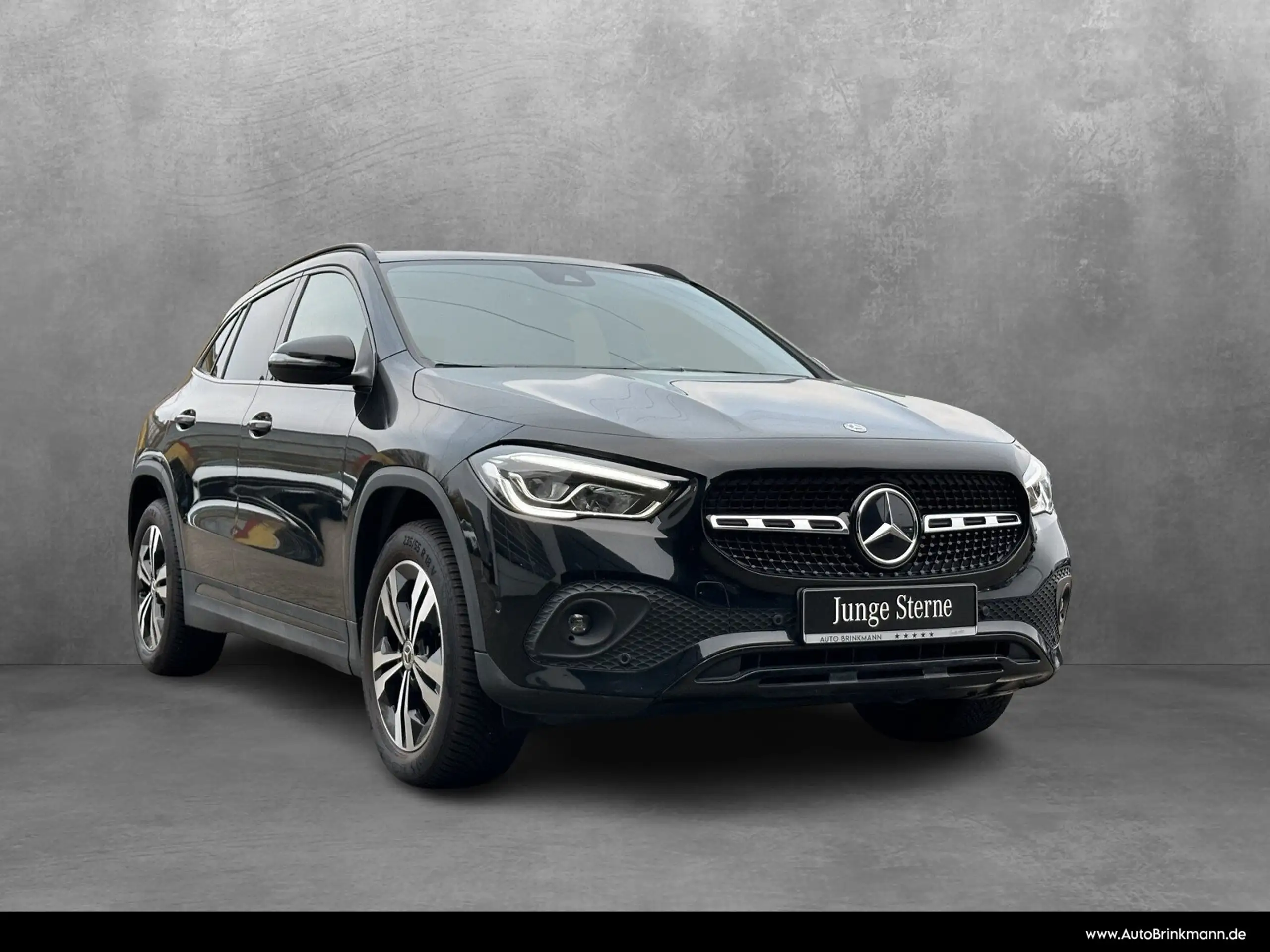 Mercedes-Benz - GLA 180