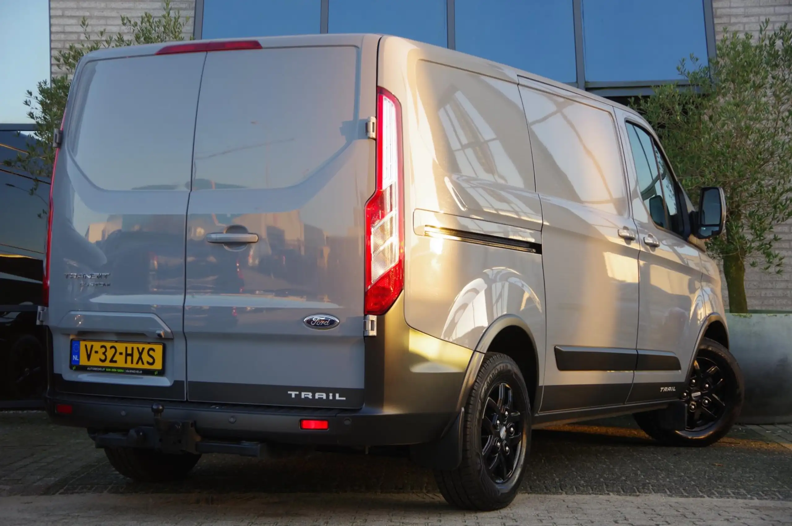 Ford - Transit Custom