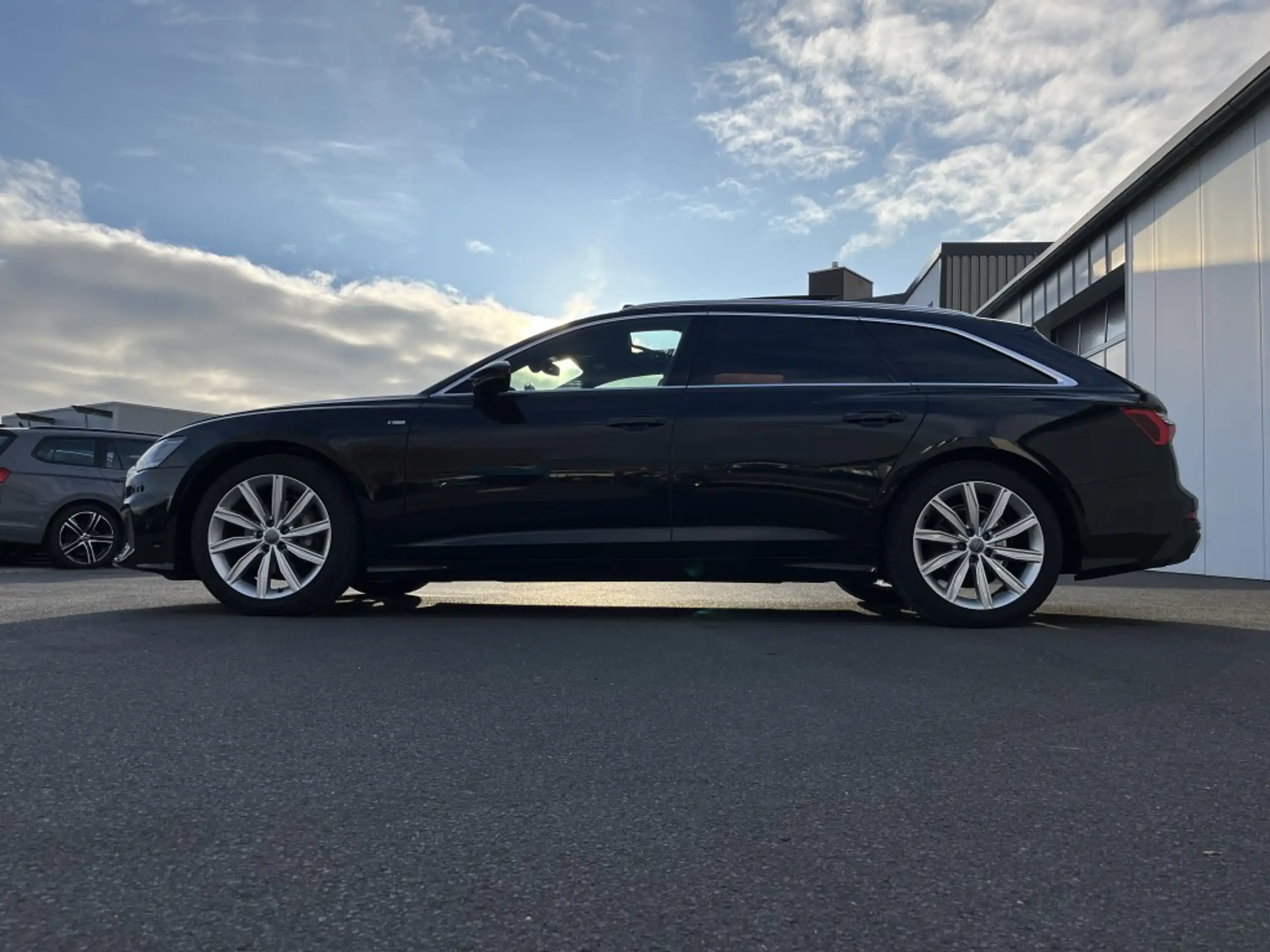 Audi - A6