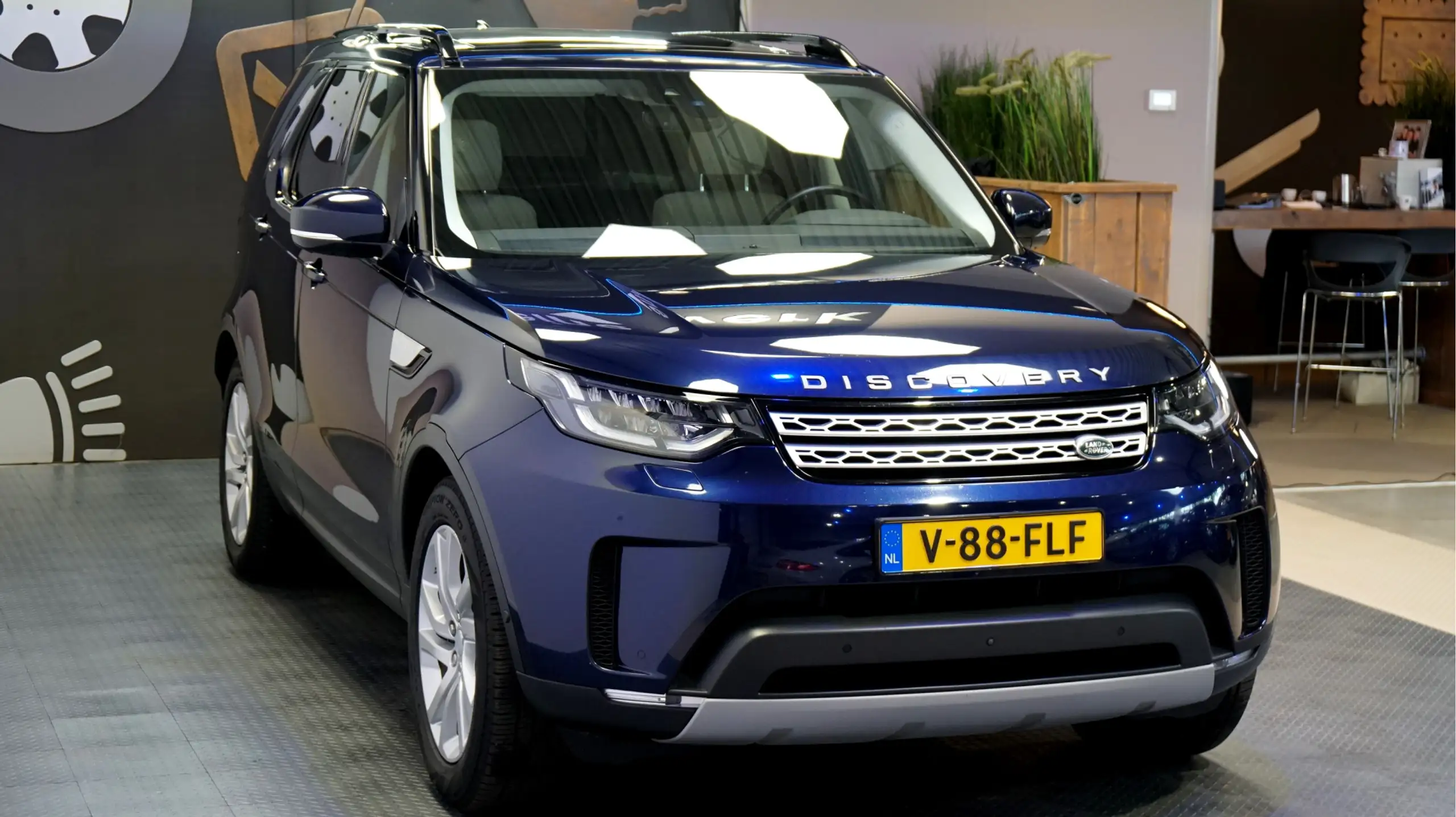 Land Rover - Discovery