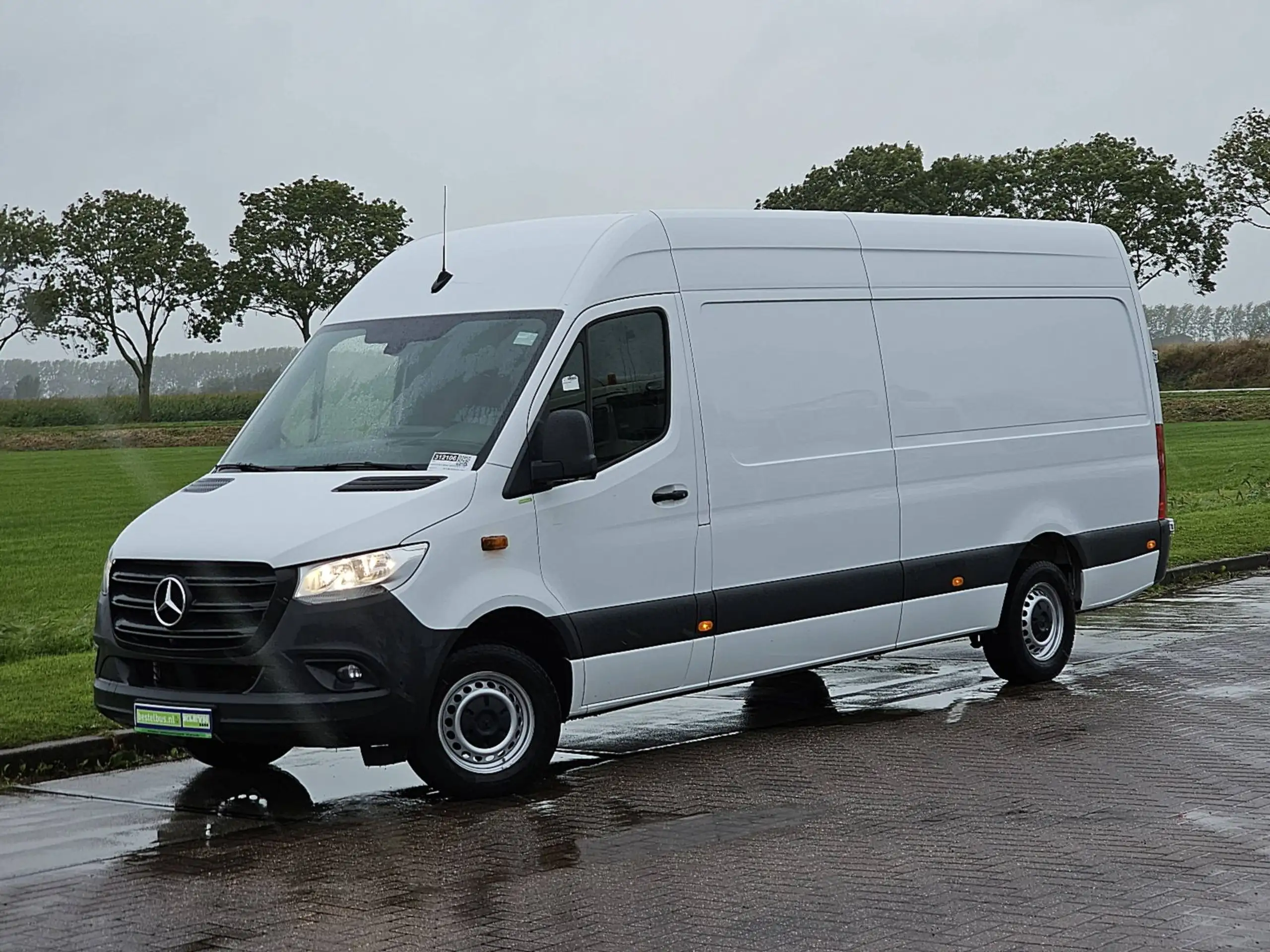 Mercedes-Benz Sprinter 2022