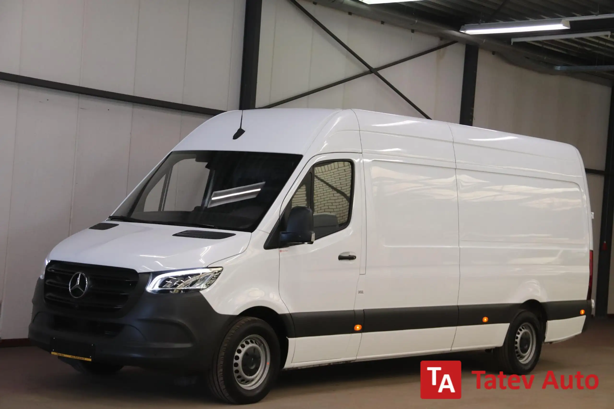 Mercedes-Benz - Sprinter