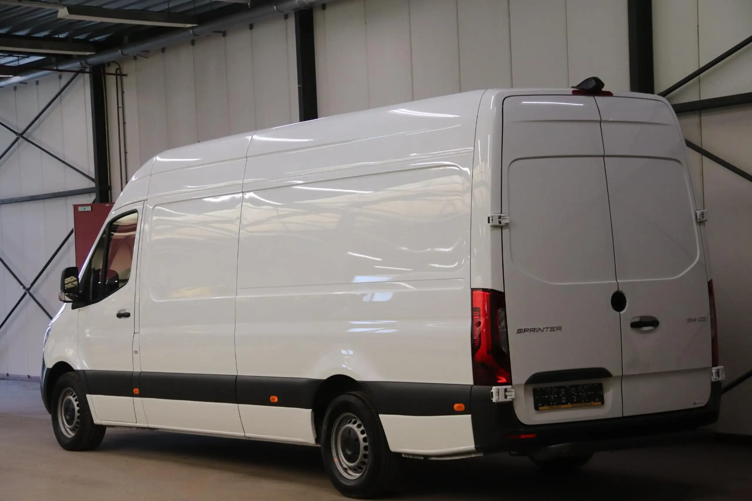 Mercedes-Benz - Sprinter