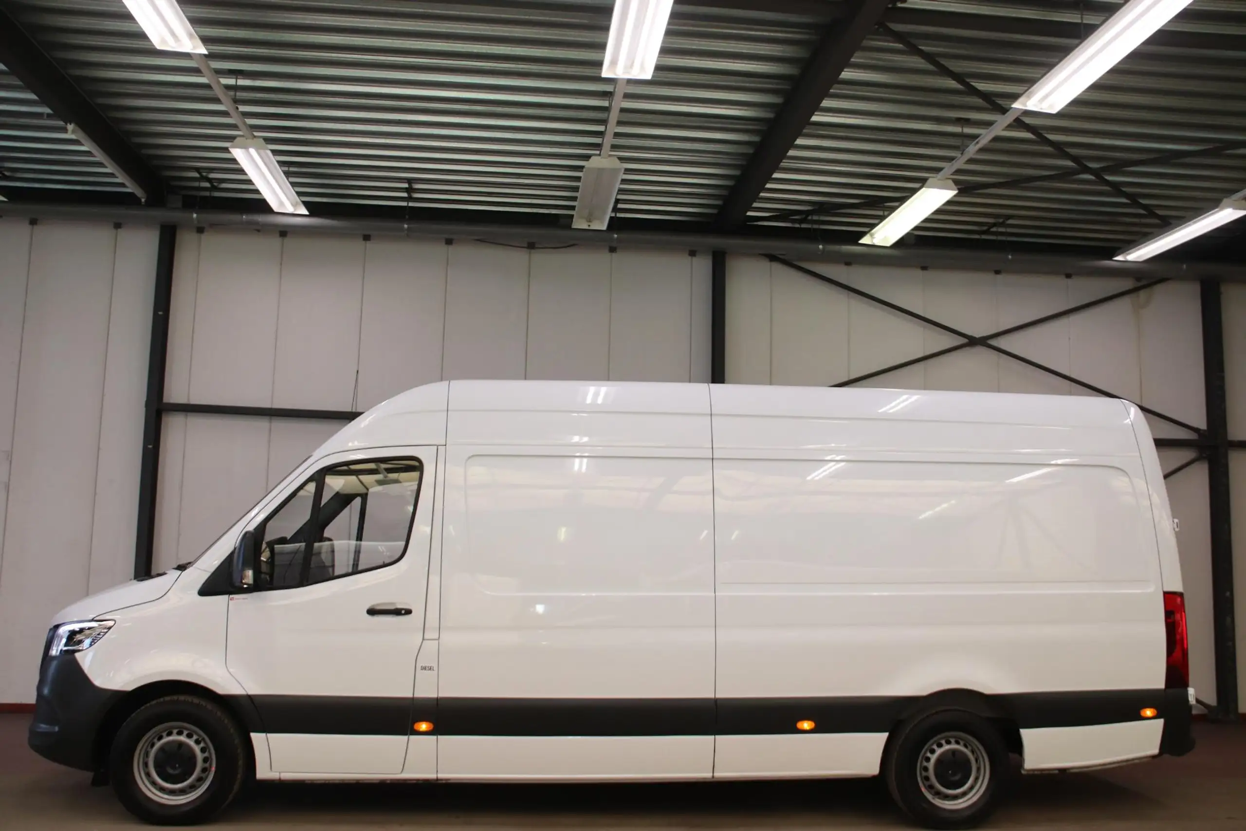 Mercedes-Benz - Sprinter