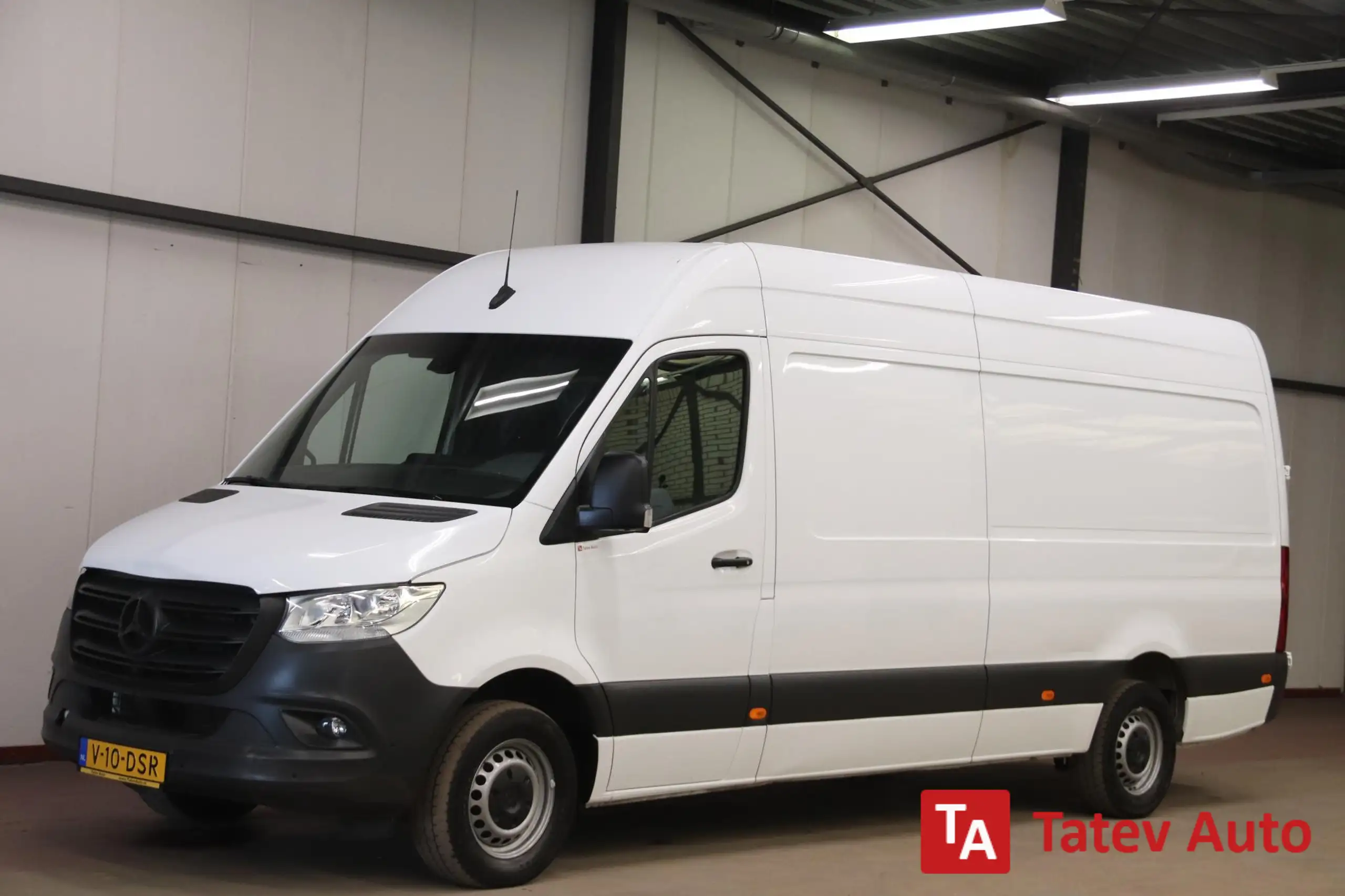 Mercedes-Benz - Sprinter