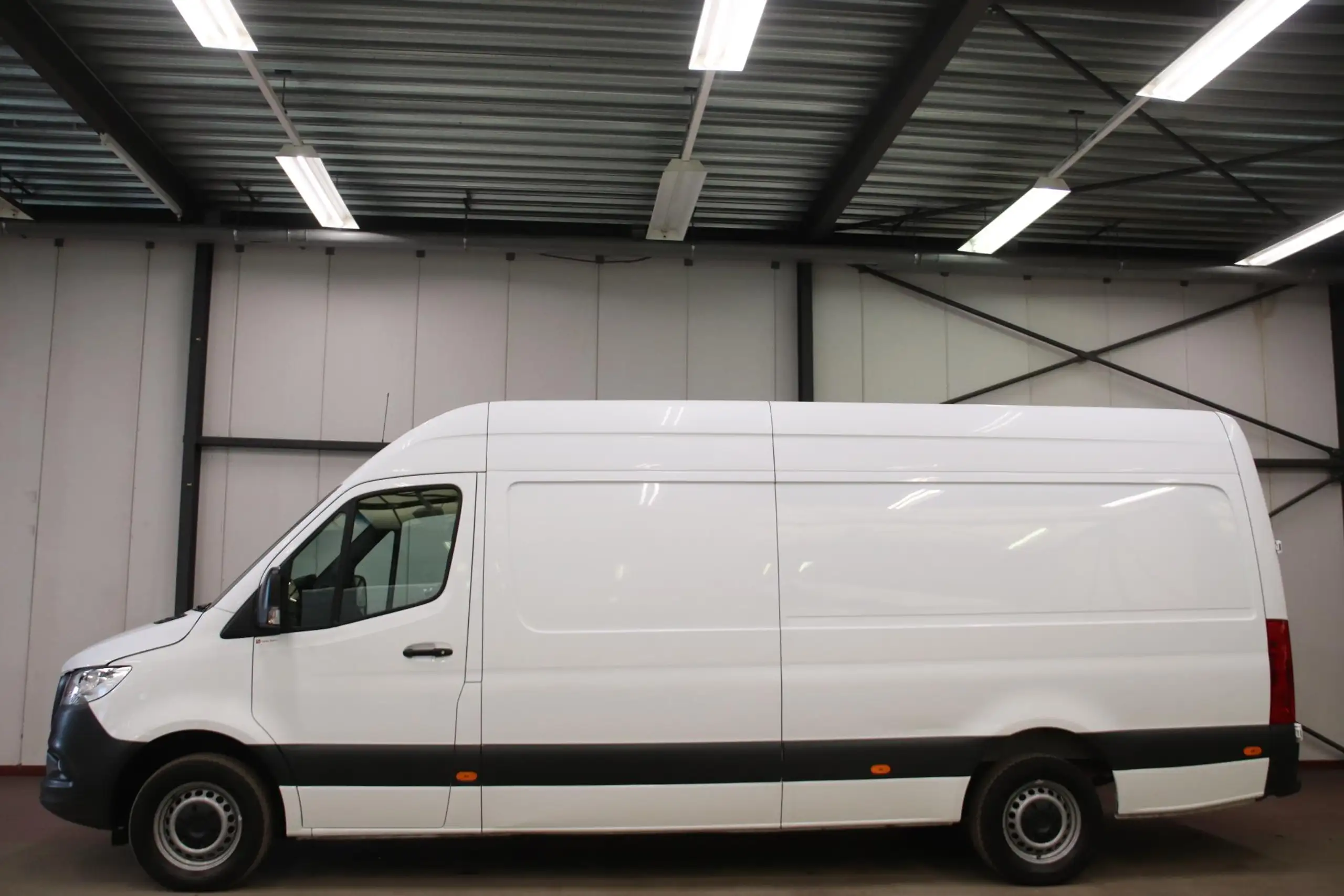 Mercedes-Benz - Sprinter