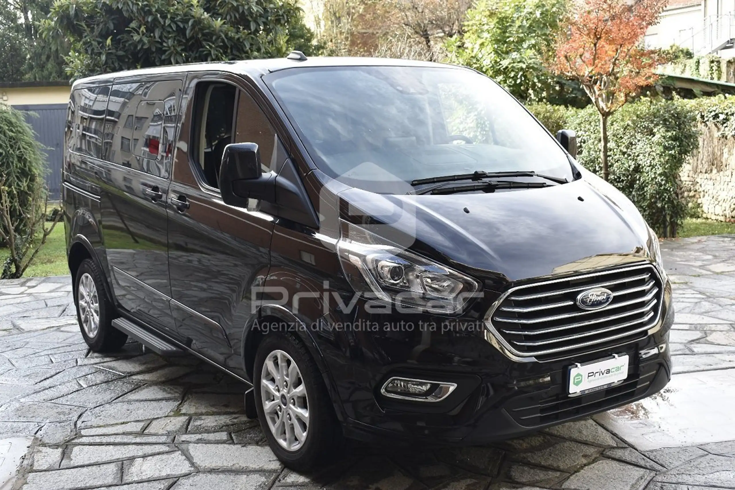 Ford - Tourneo Custom