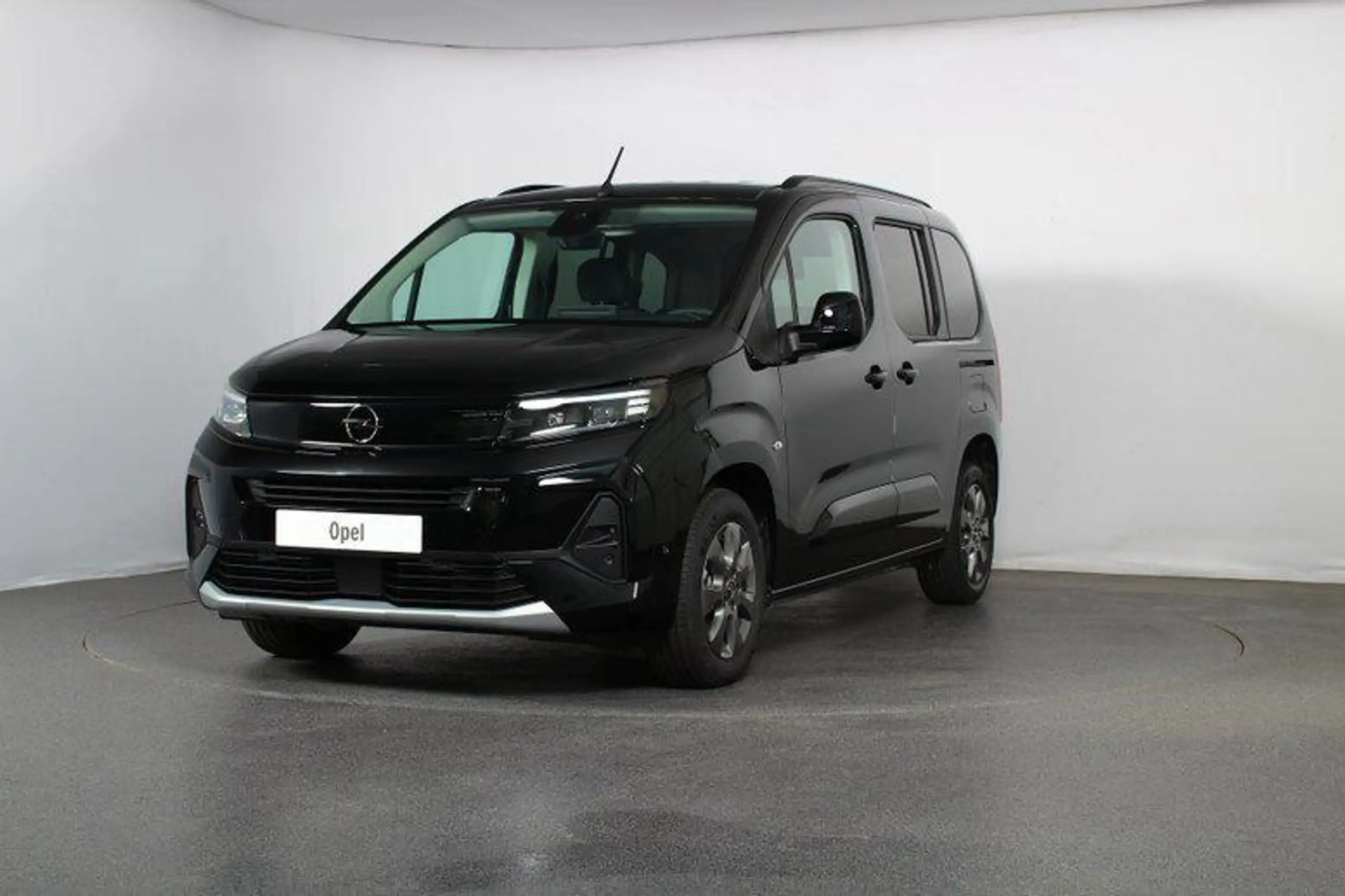 Opel Combo Life 2024