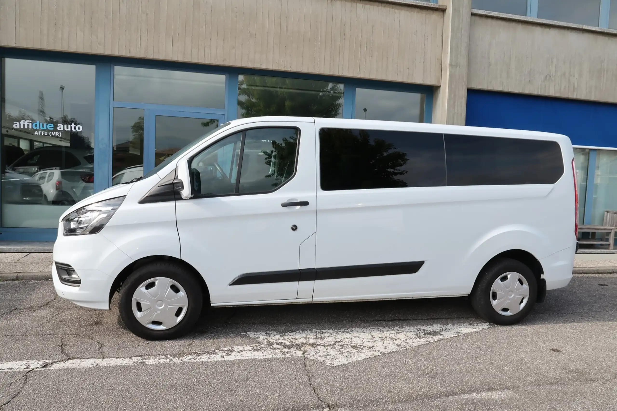 Ford - Transit Custom