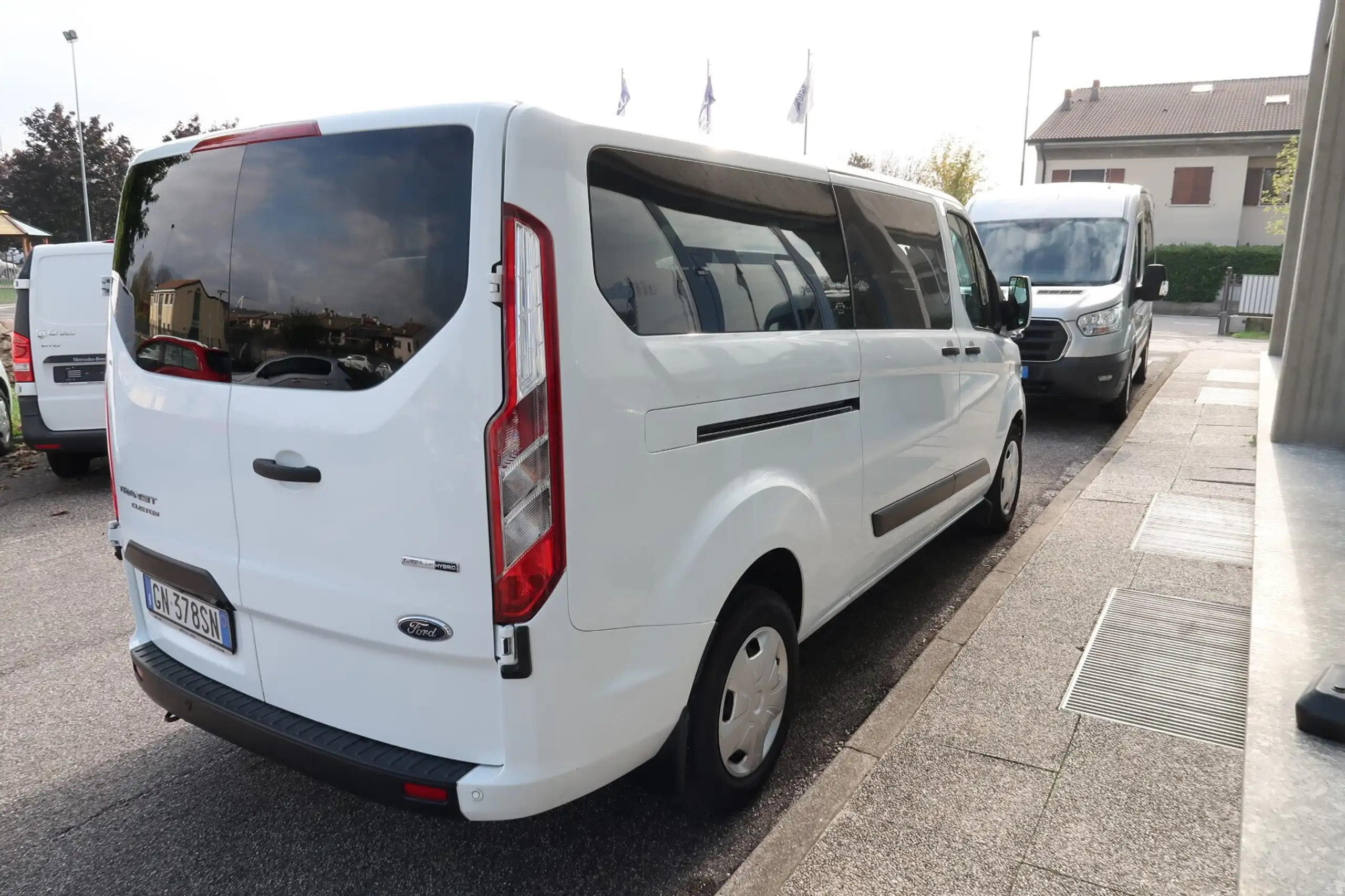 Ford - Transit Custom