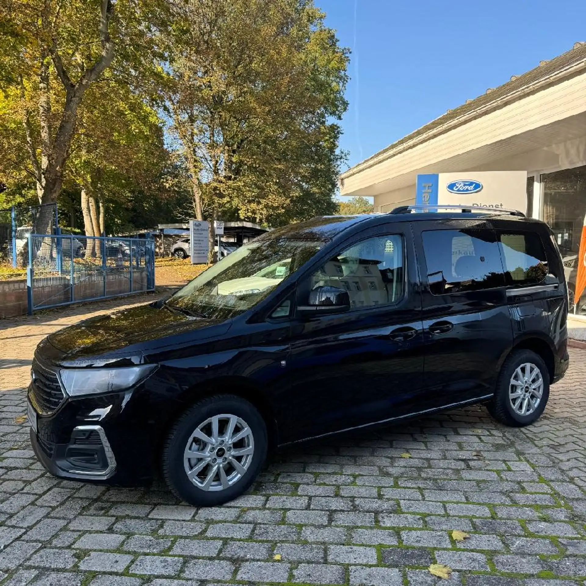 Ford - Tourneo Connect