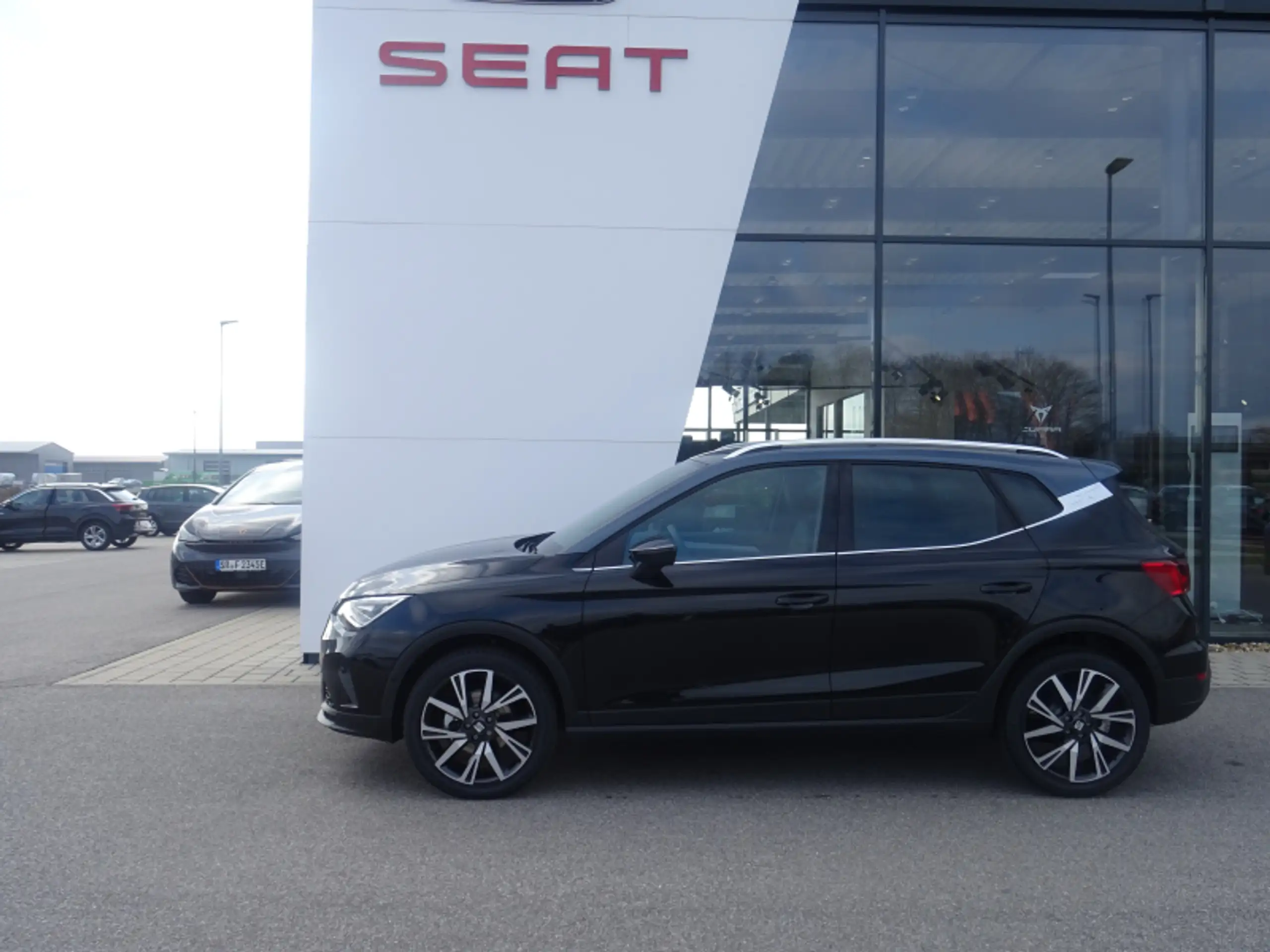 SEAT - Arona