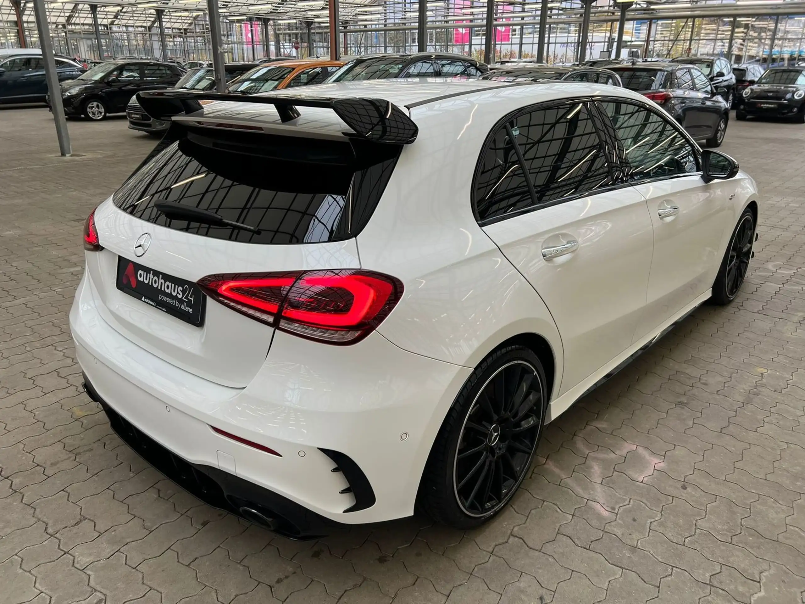 Mercedes-Benz - A 35 AMG