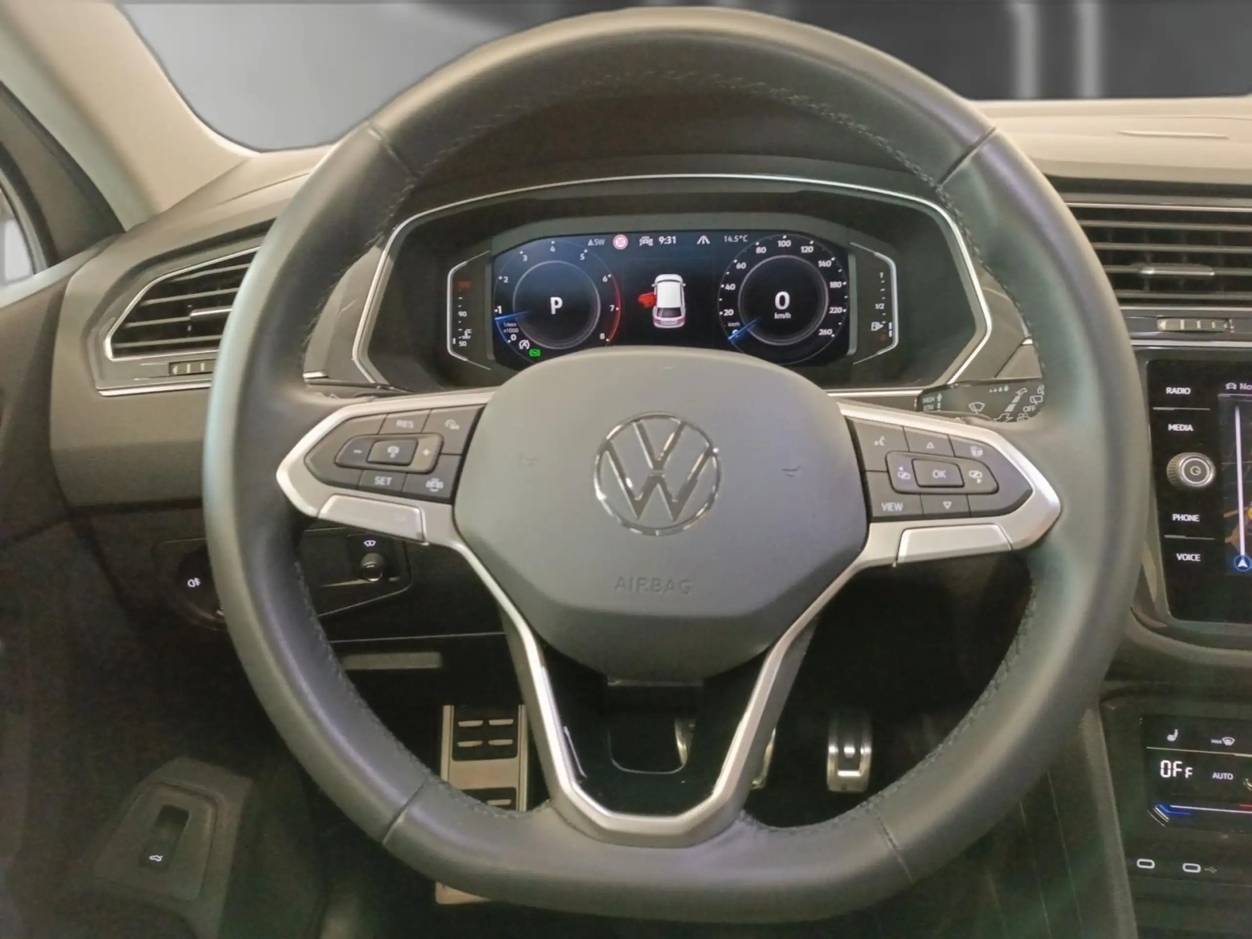 Volkswagen - Tiguan