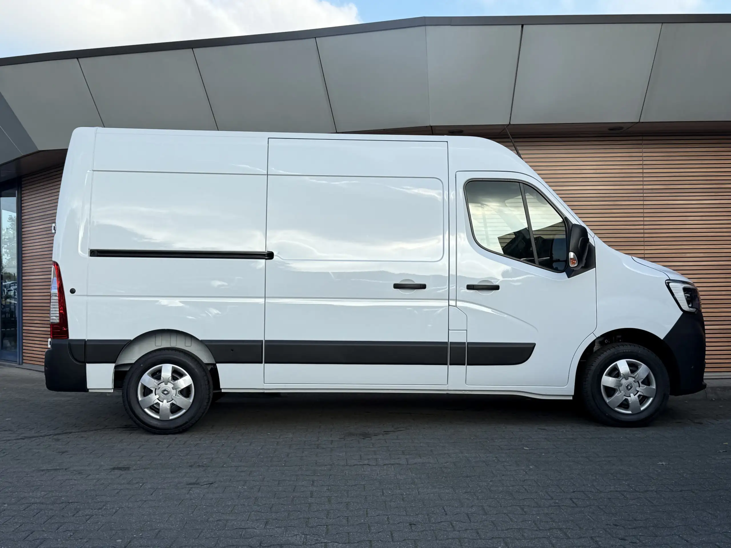 Renault - Master