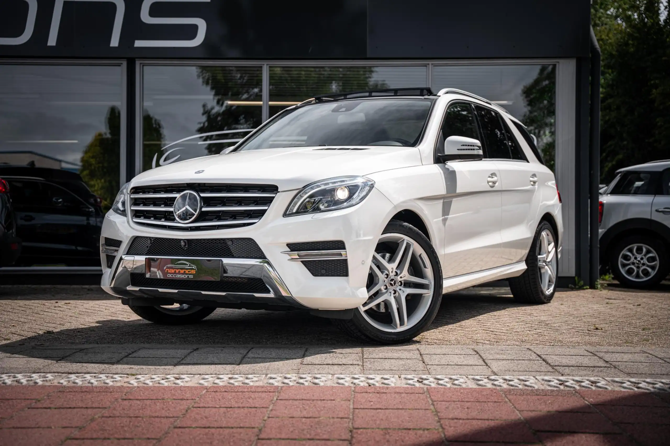 Mercedes-Benz - ML 350