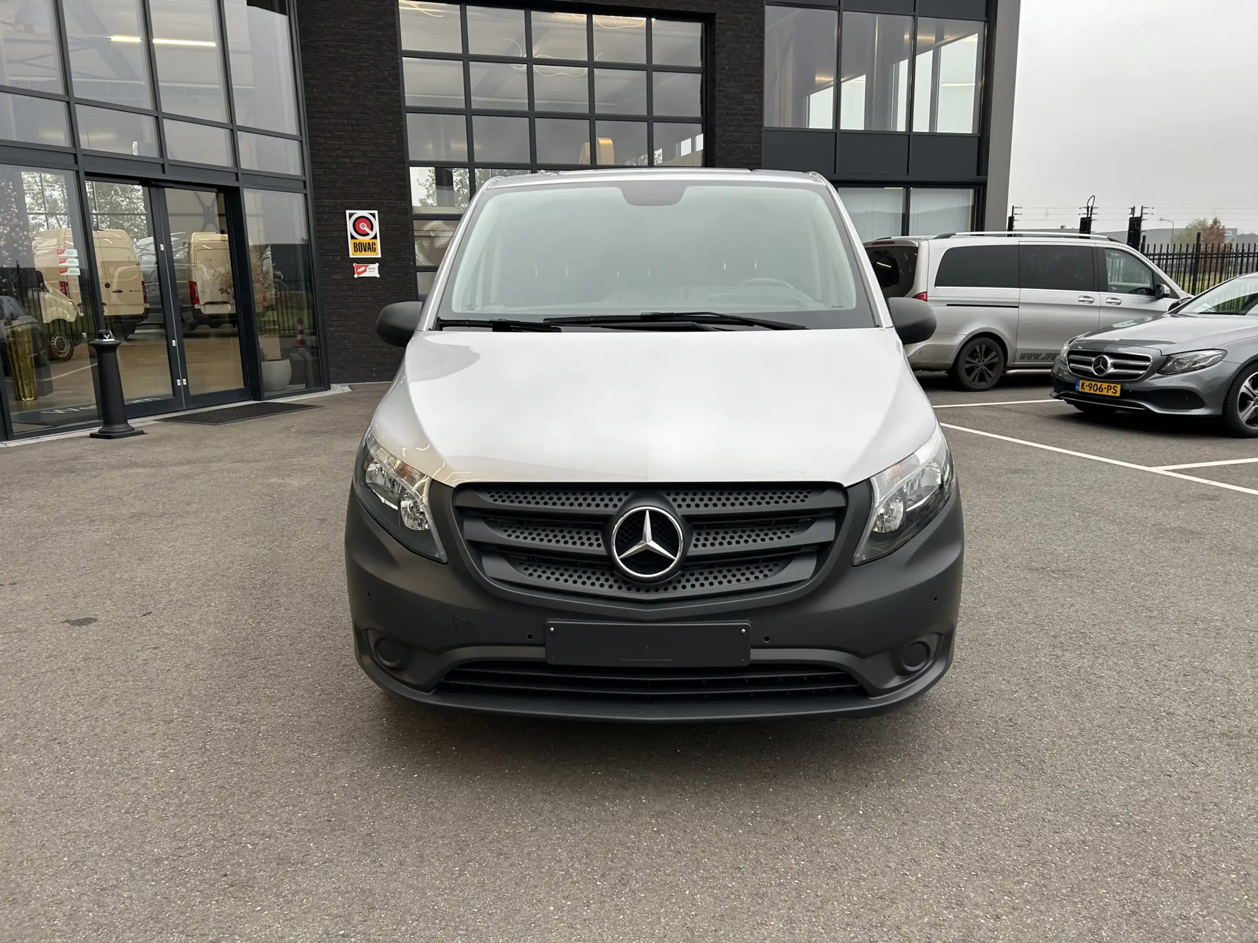 Mercedes-Benz - Vito