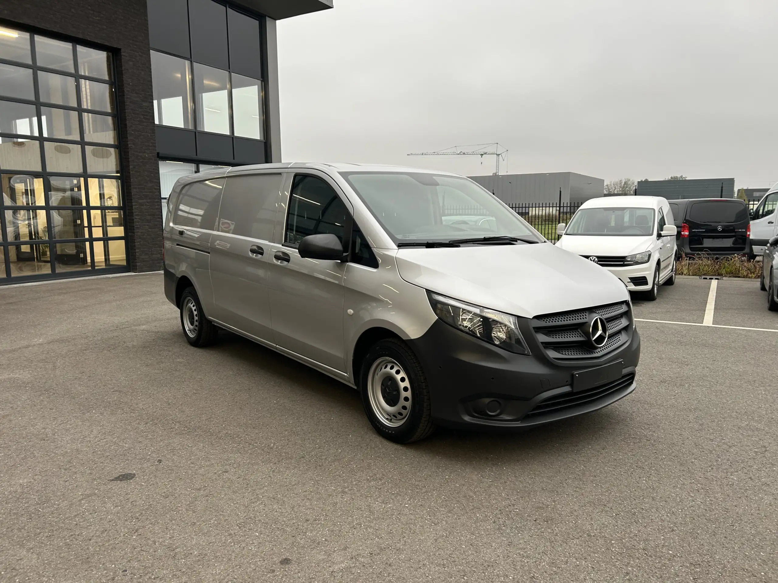 Mercedes-Benz - Vito