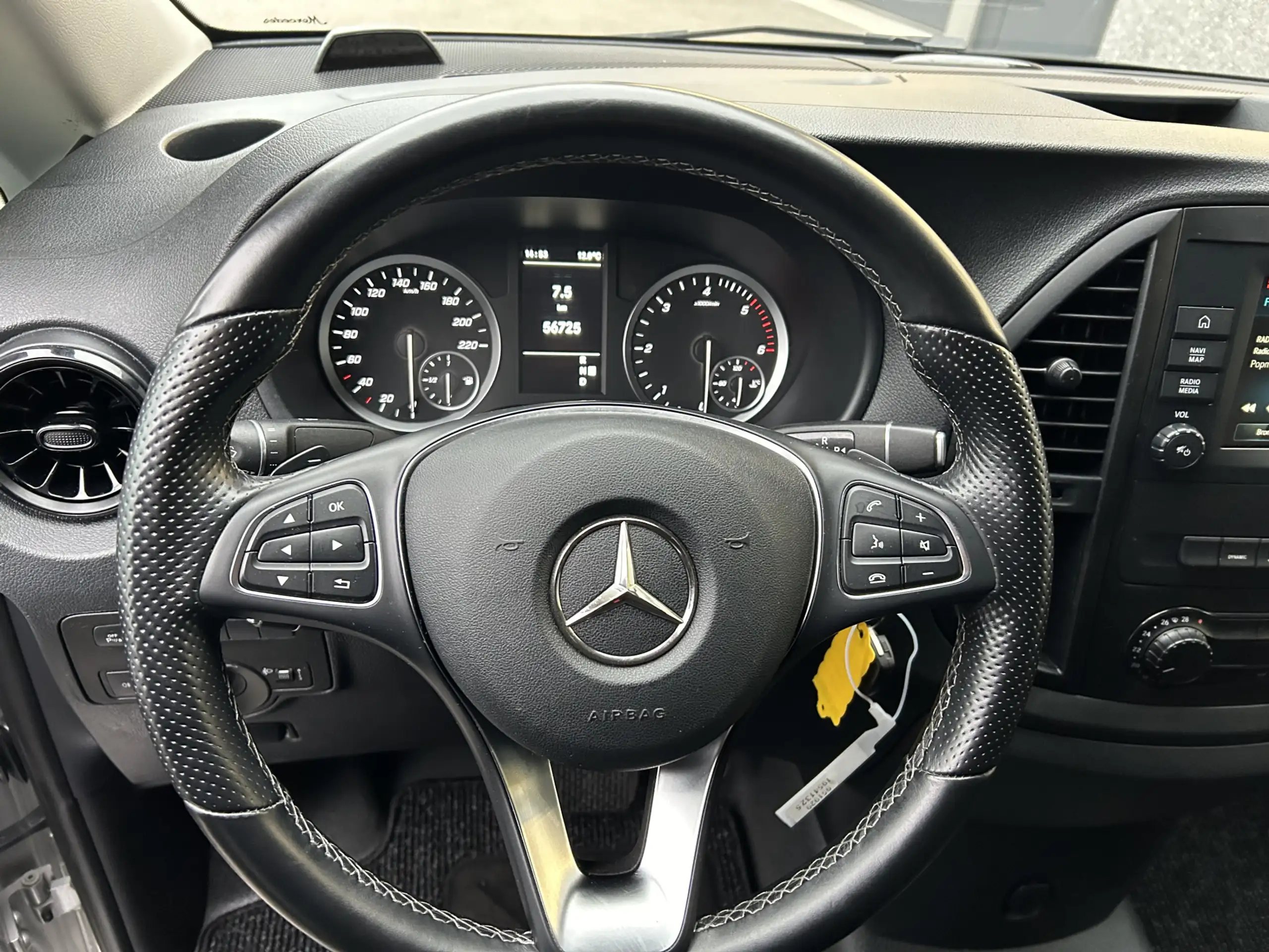 Mercedes-Benz - Vito