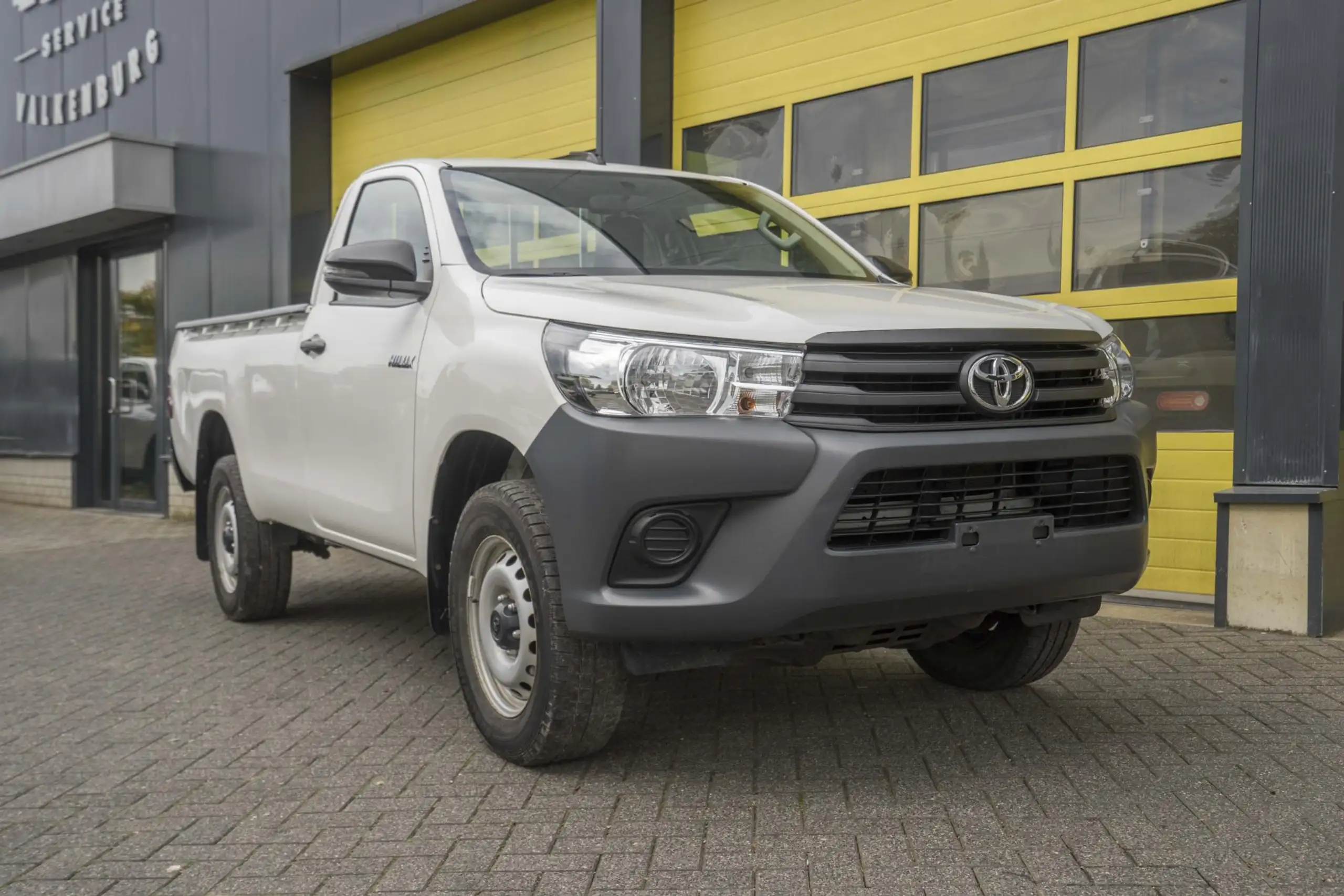 Toyota - Hilux