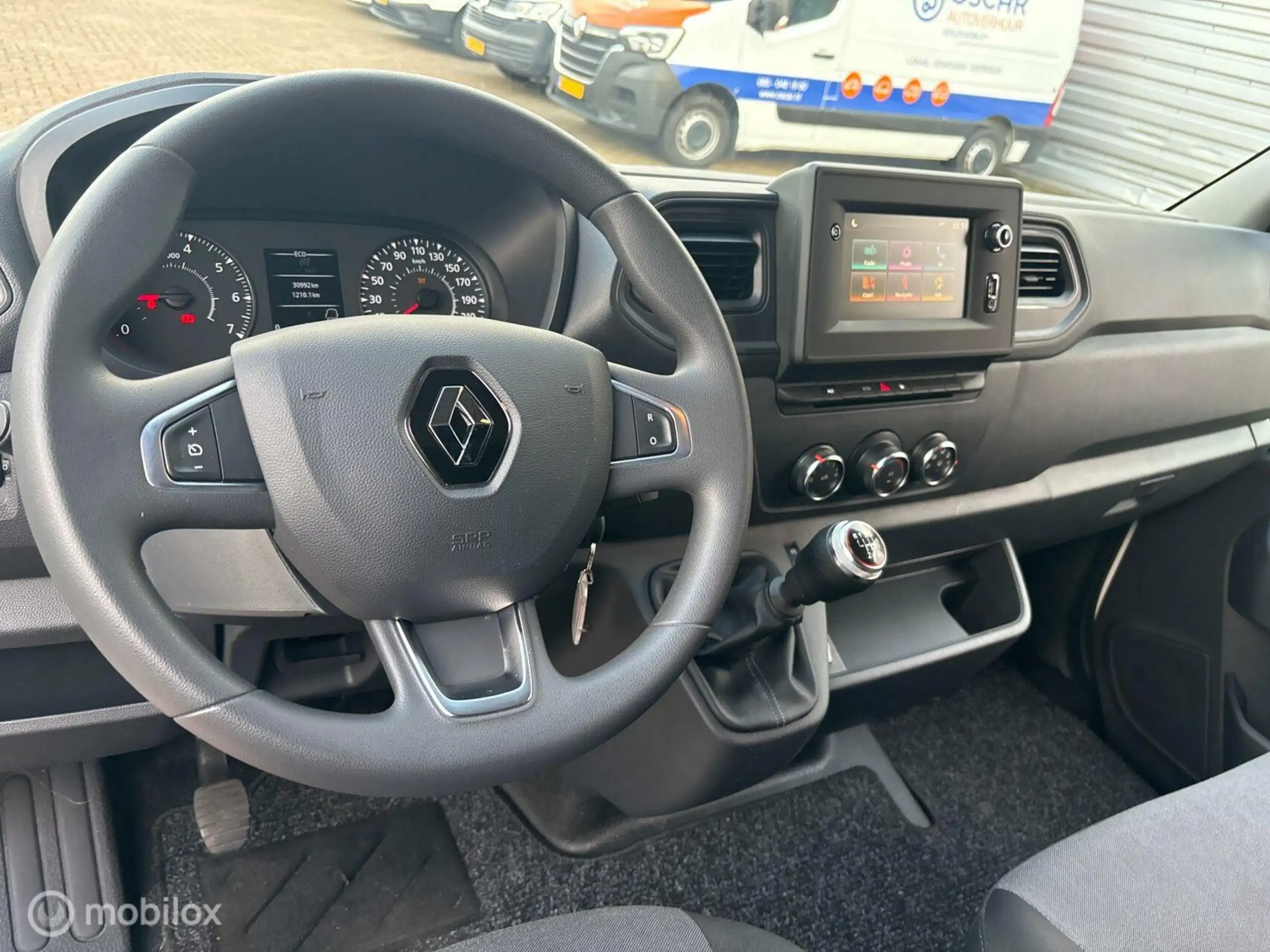 Renault - Master