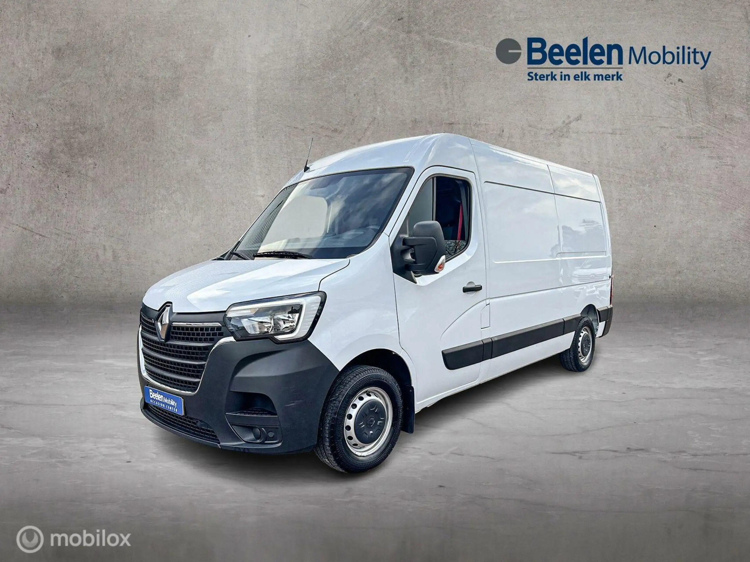 Renault Master 2023