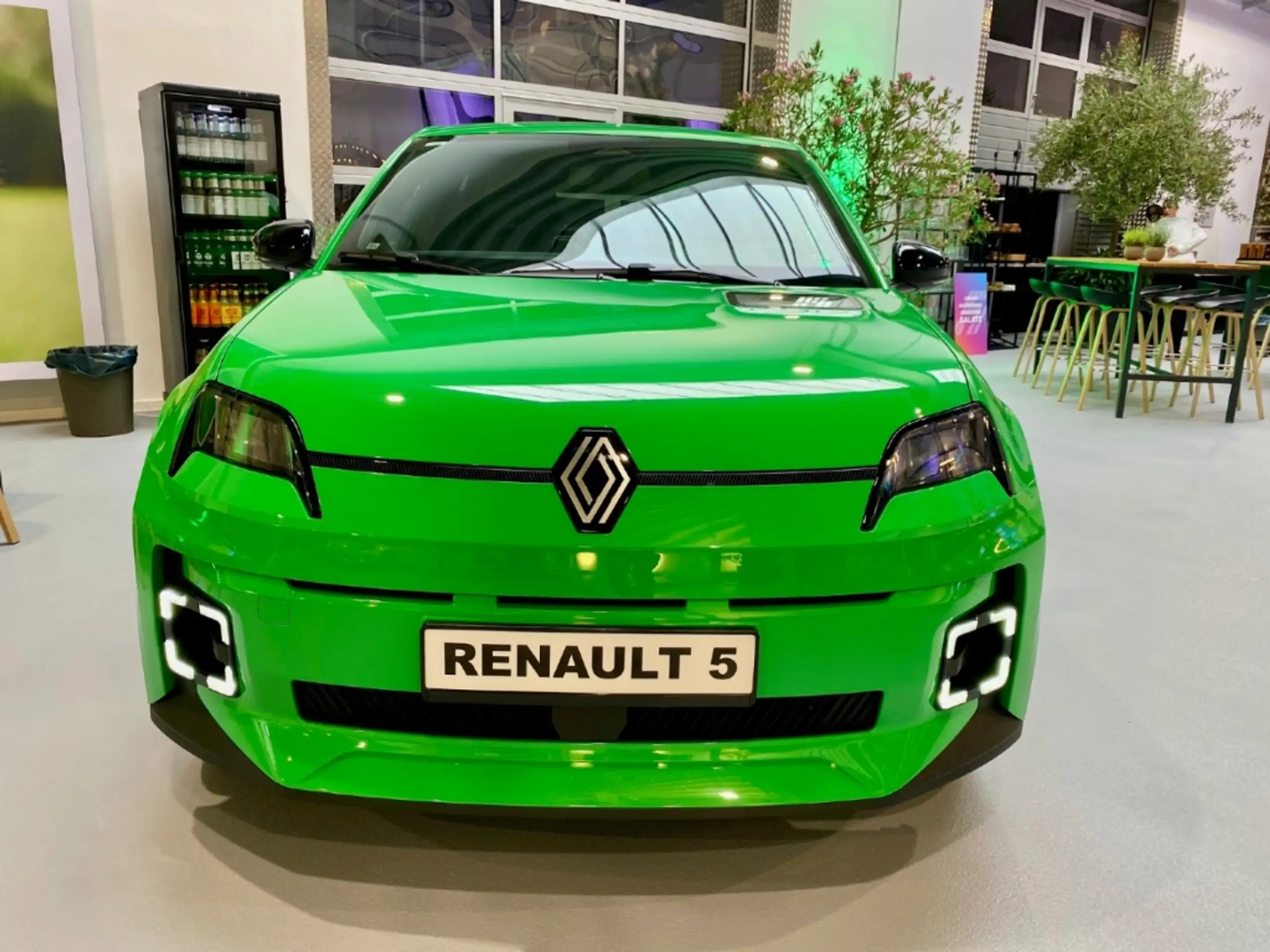 Renault - R 5