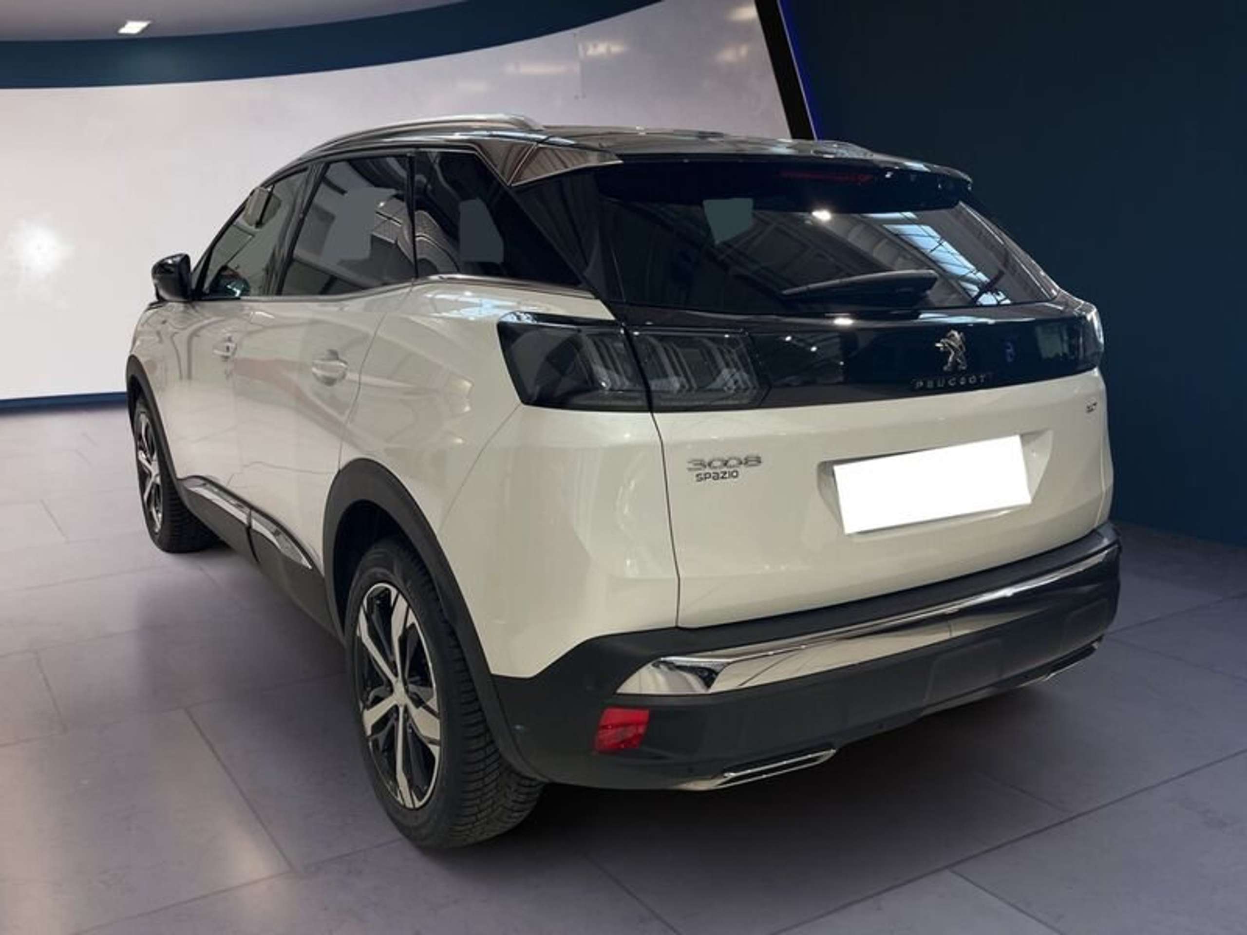 Peugeot - 3008