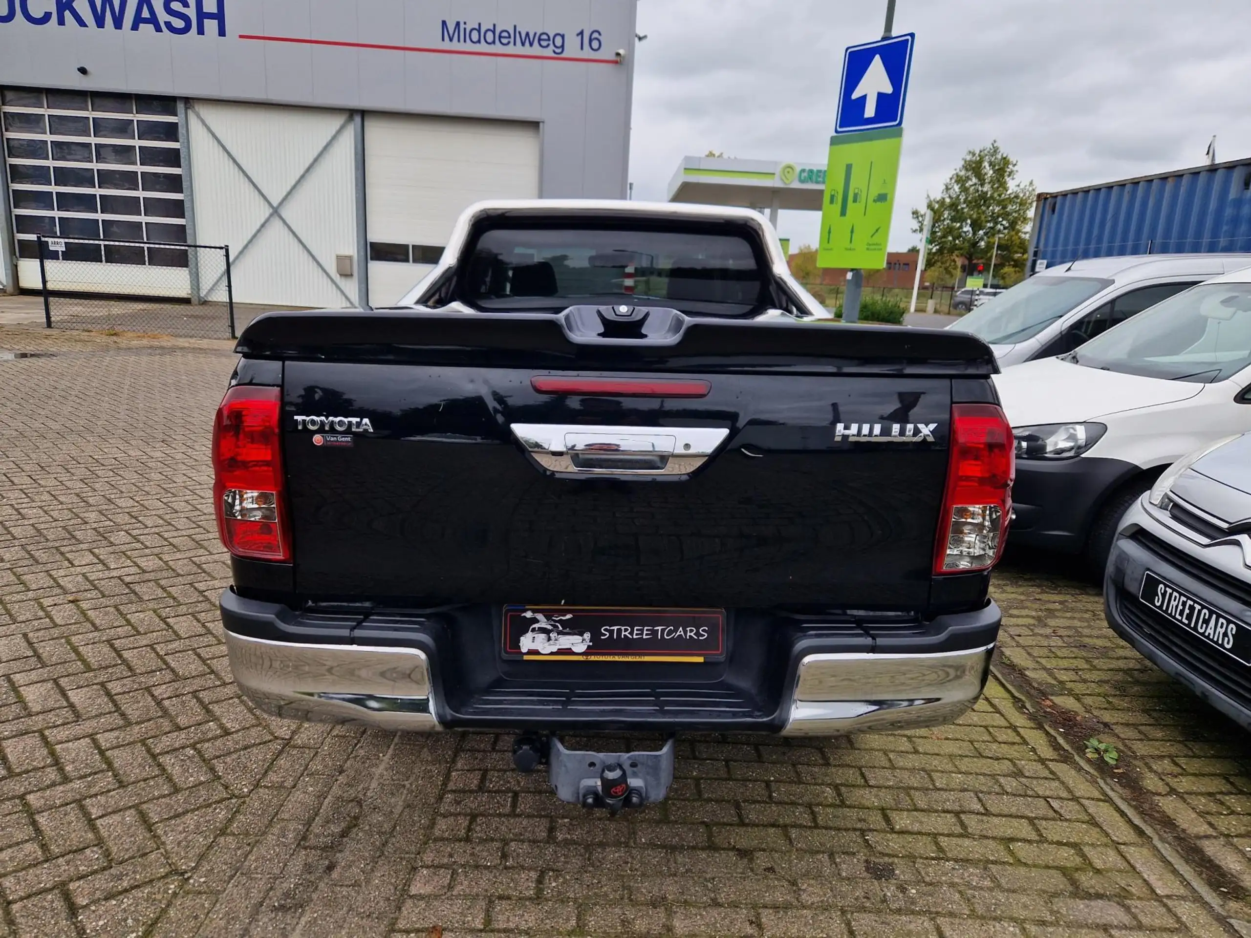 Toyota - Hilux