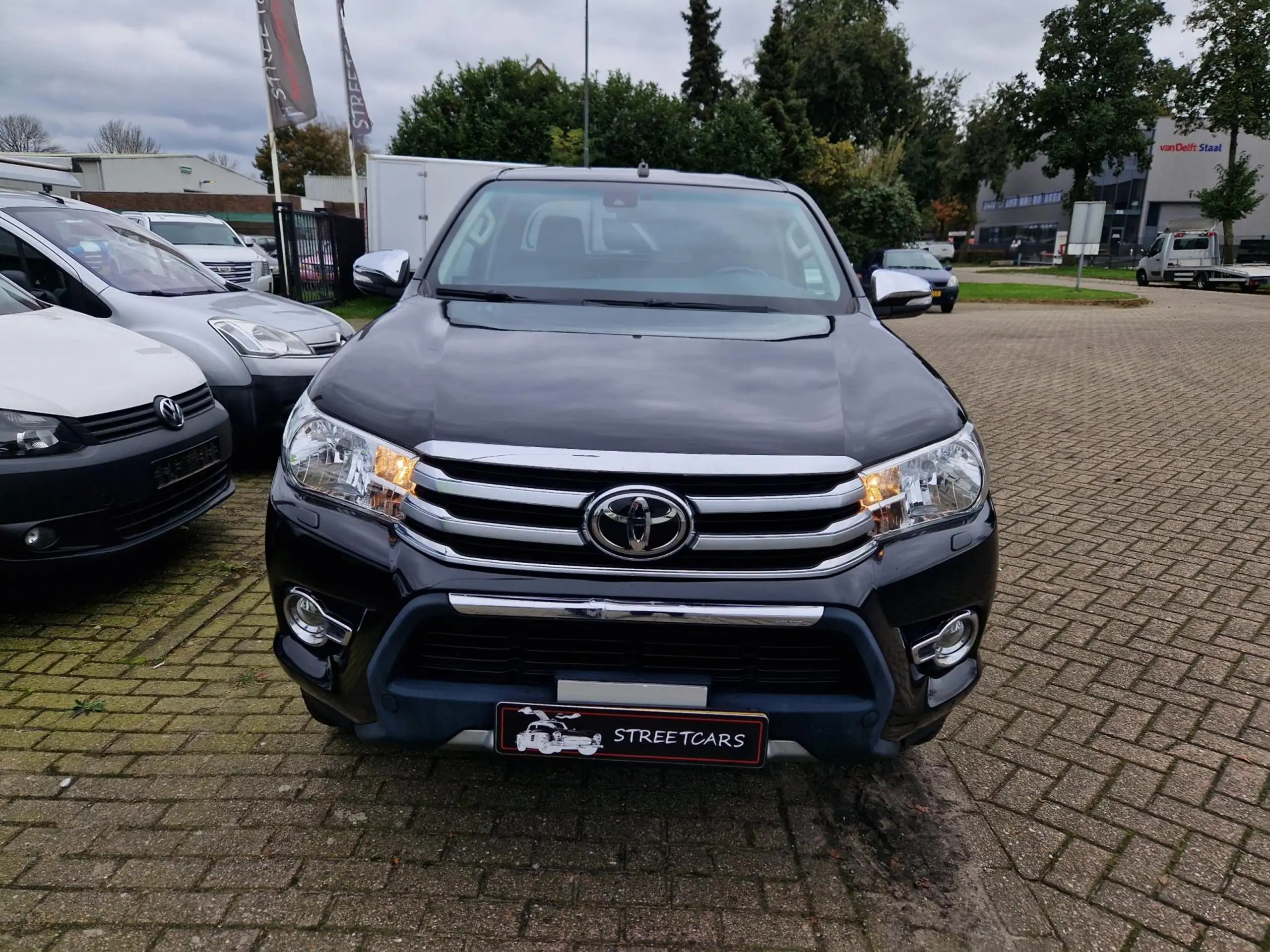 Toyota - Hilux