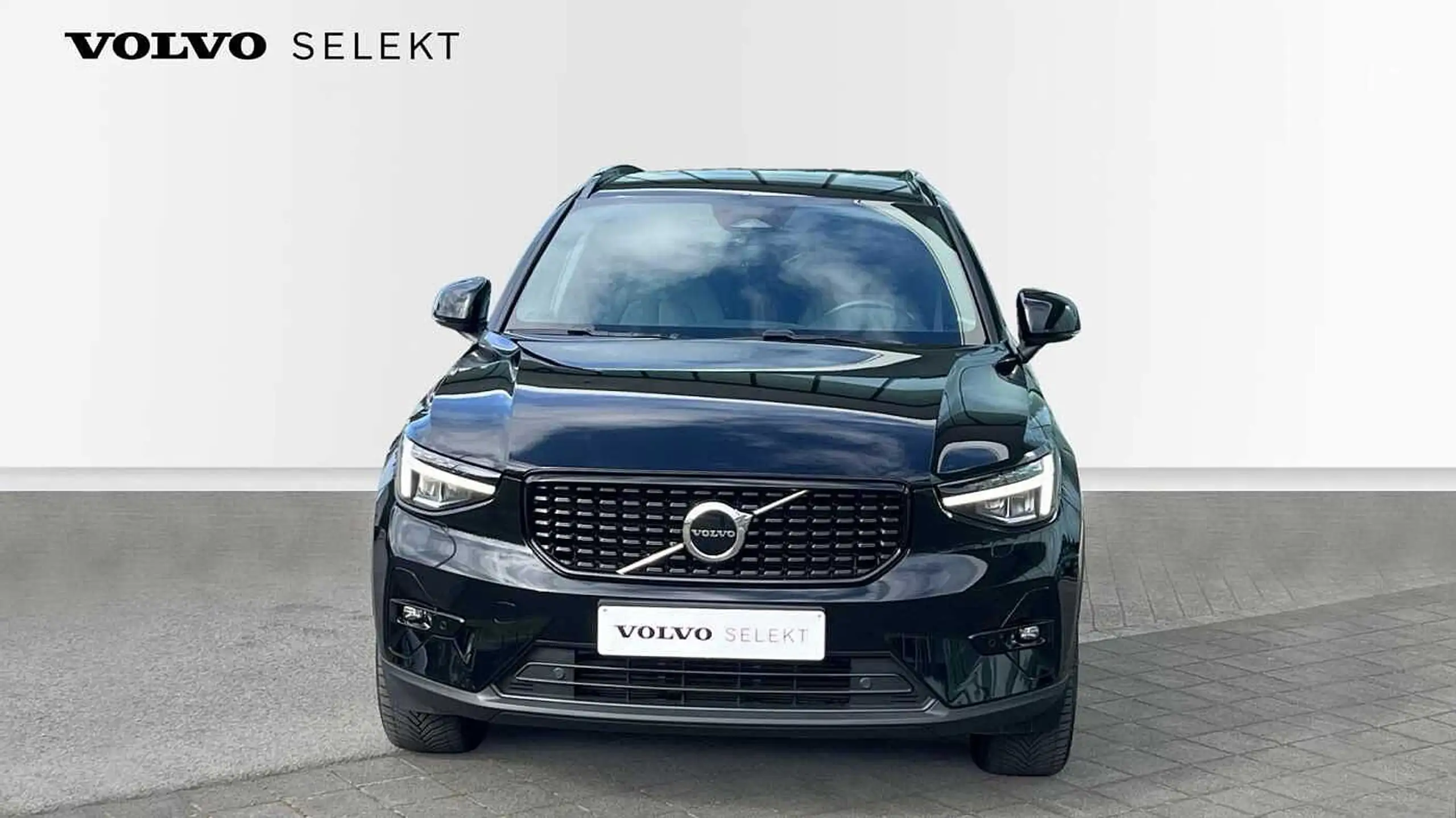 Volvo - XC40