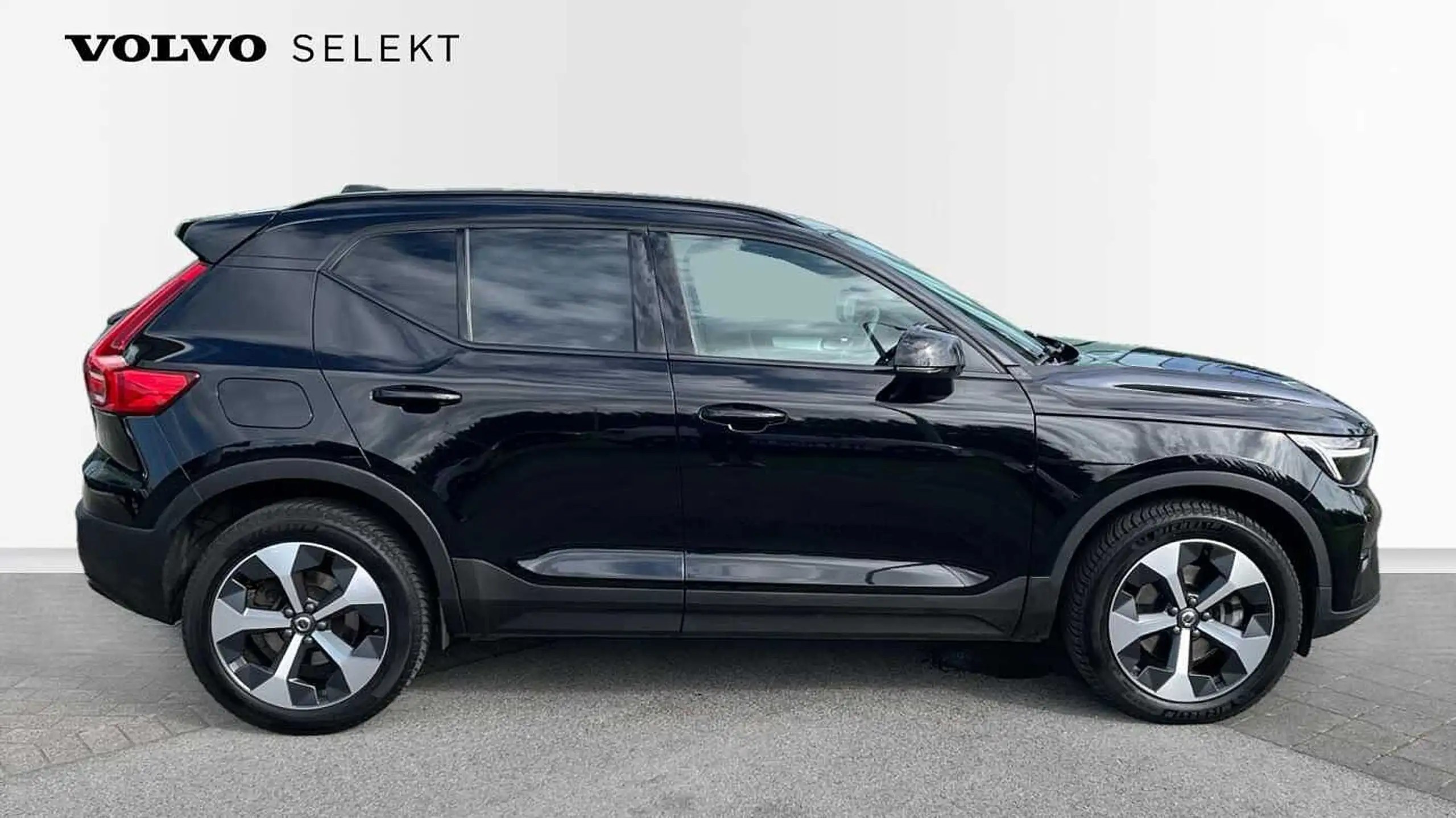 Volvo - XC40