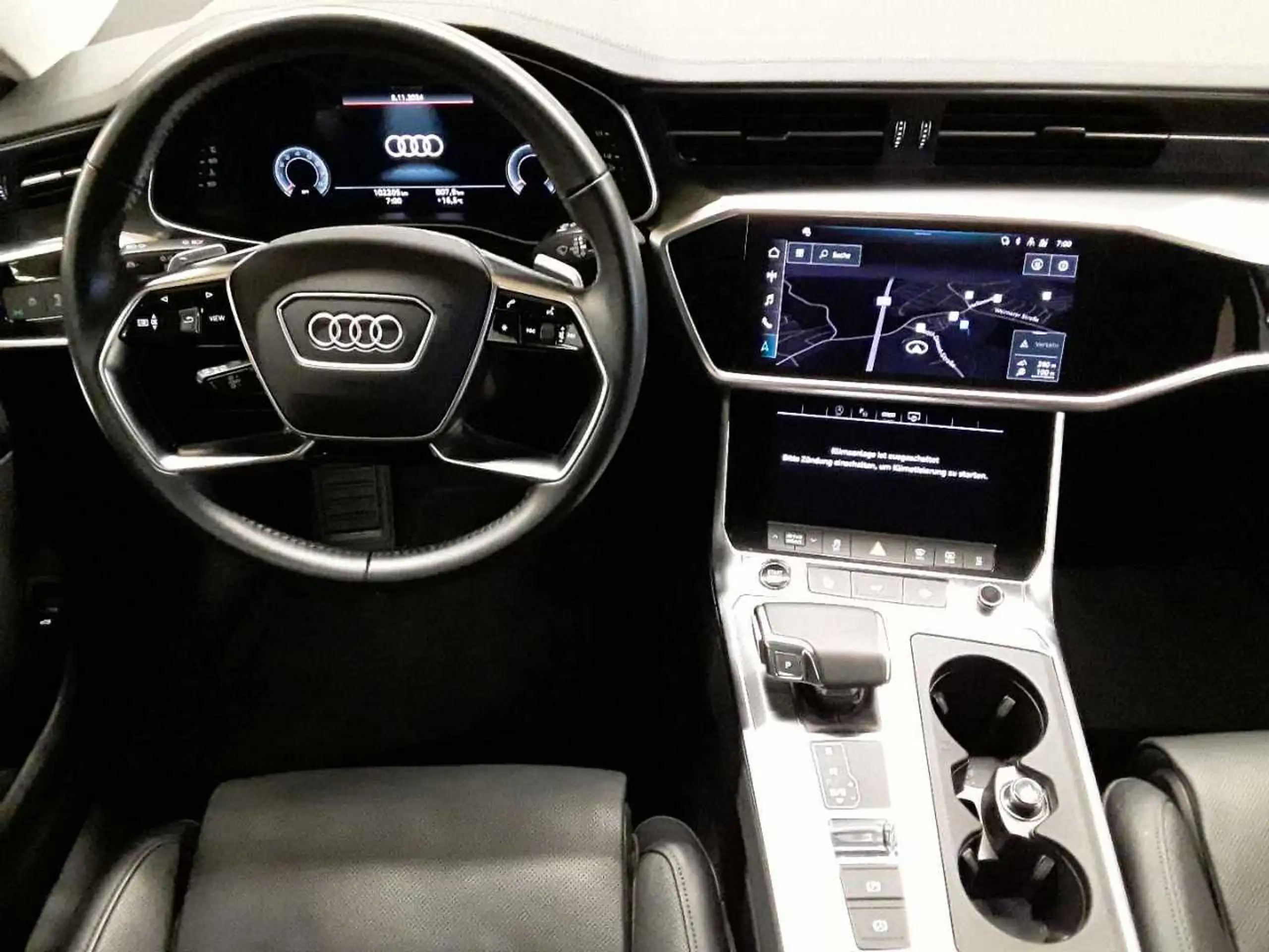 Audi - A6