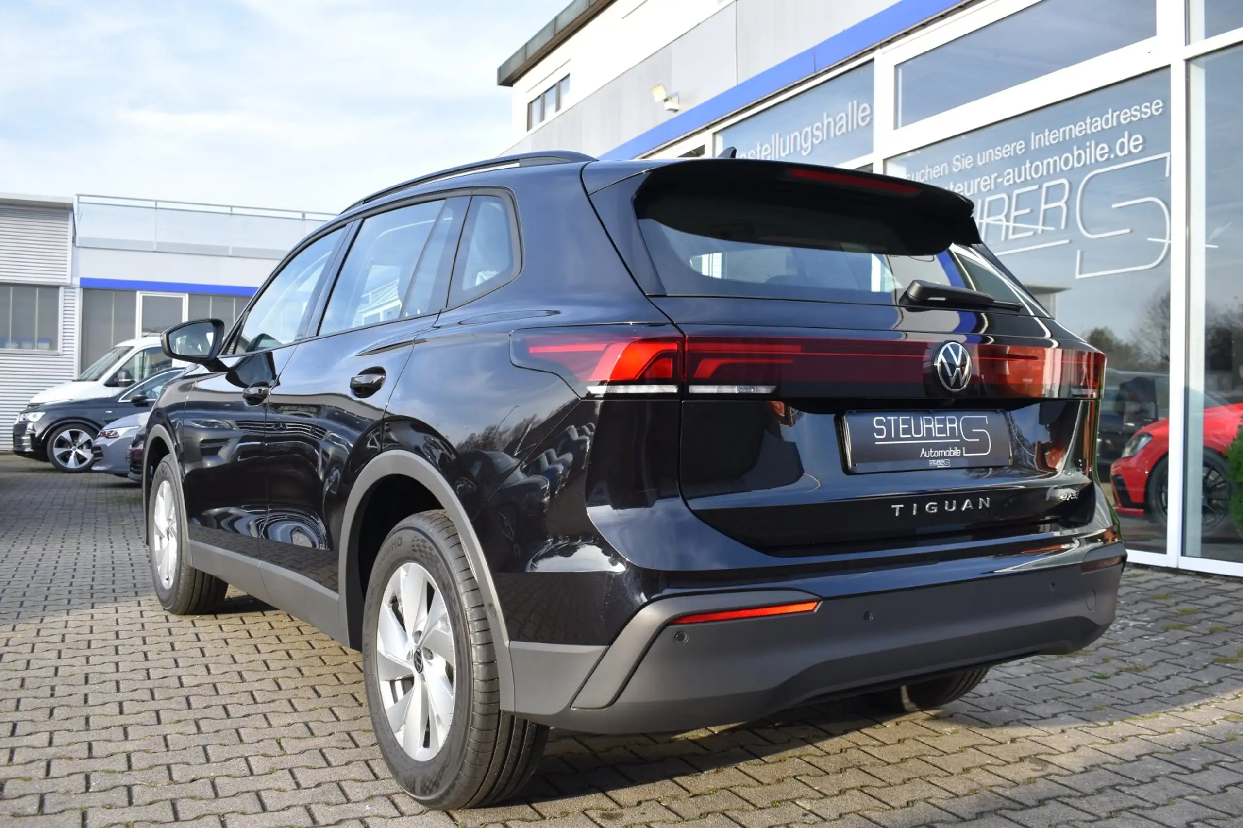 Volkswagen - Tiguan