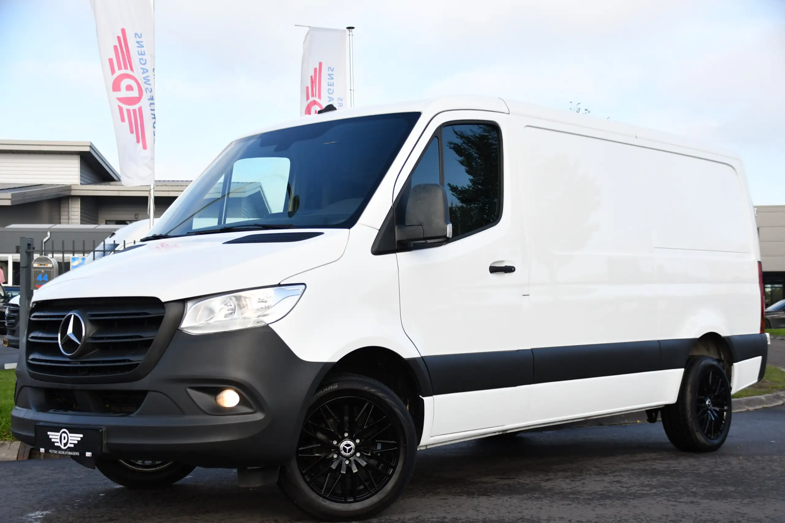 Mercedes-Benz - Sprinter