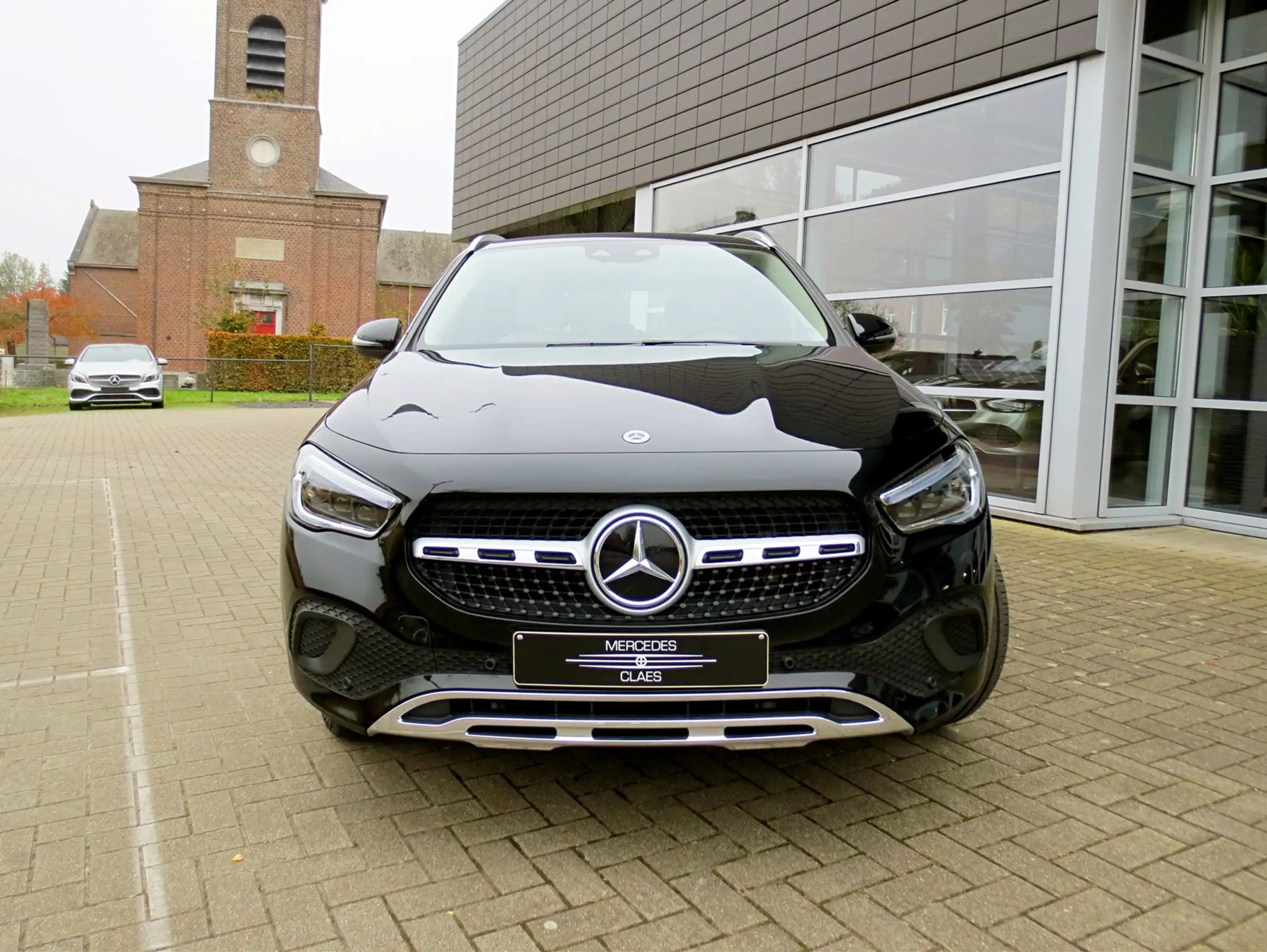 Mercedes-Benz - GLA 180