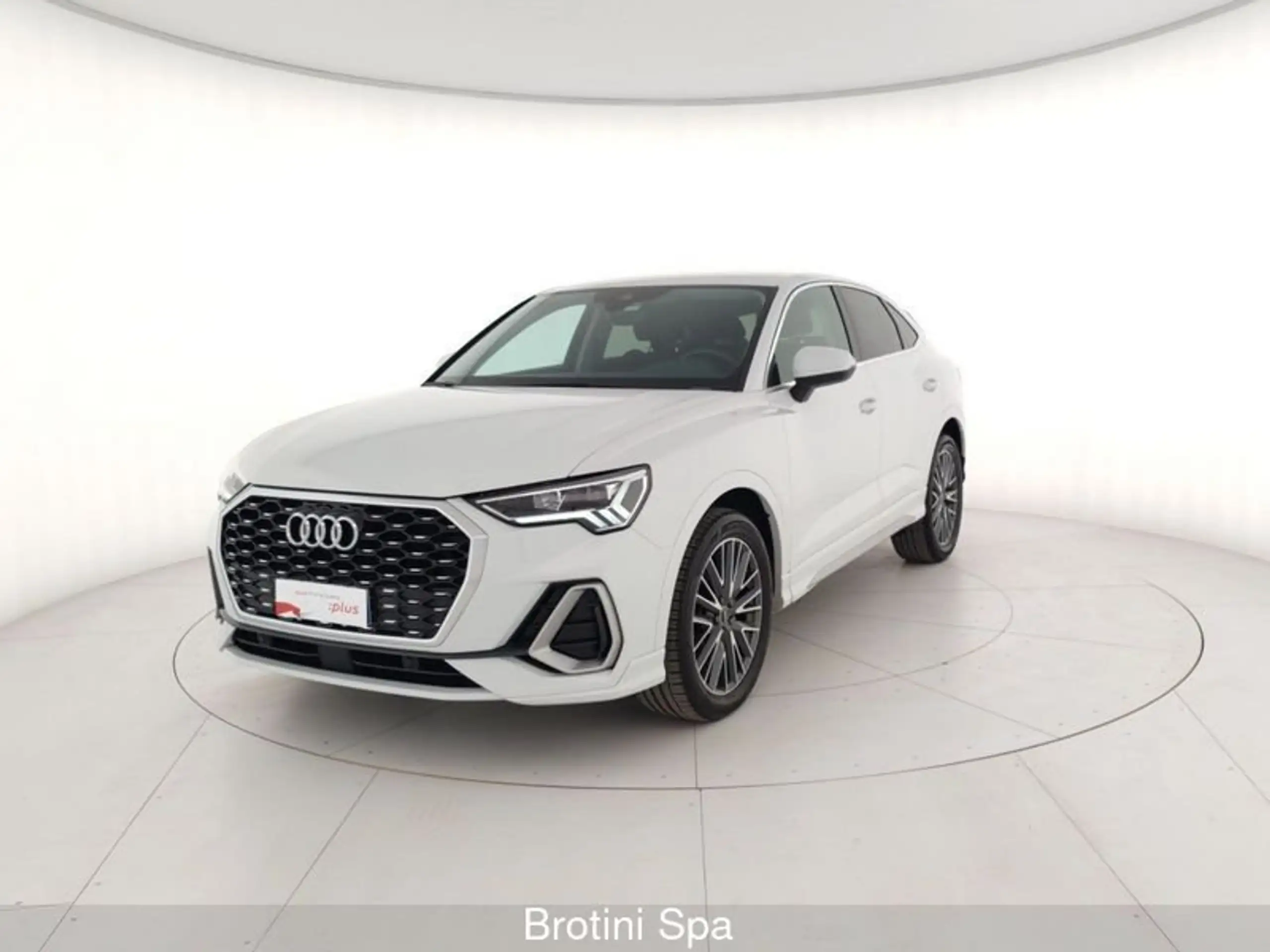 Audi Q3 2021