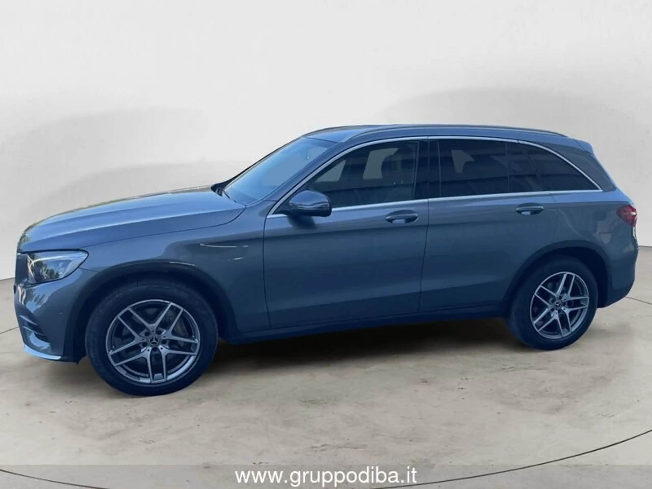 Mercedes-Benz - GLC 250