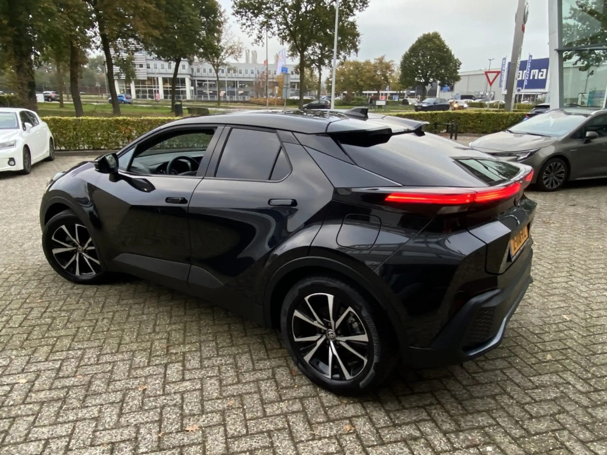 Toyota - C-HR