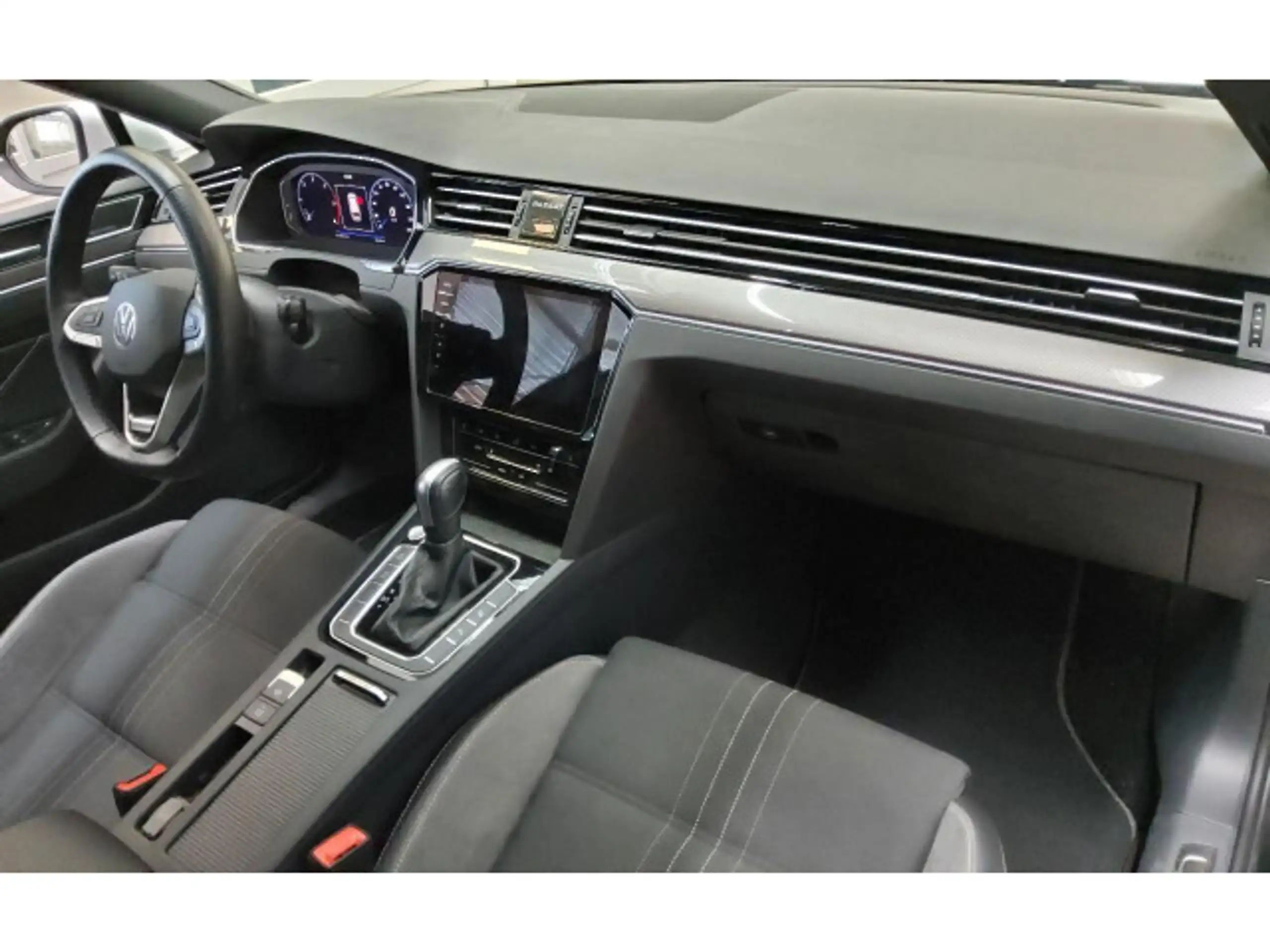 Volkswagen - Passat Alltrack