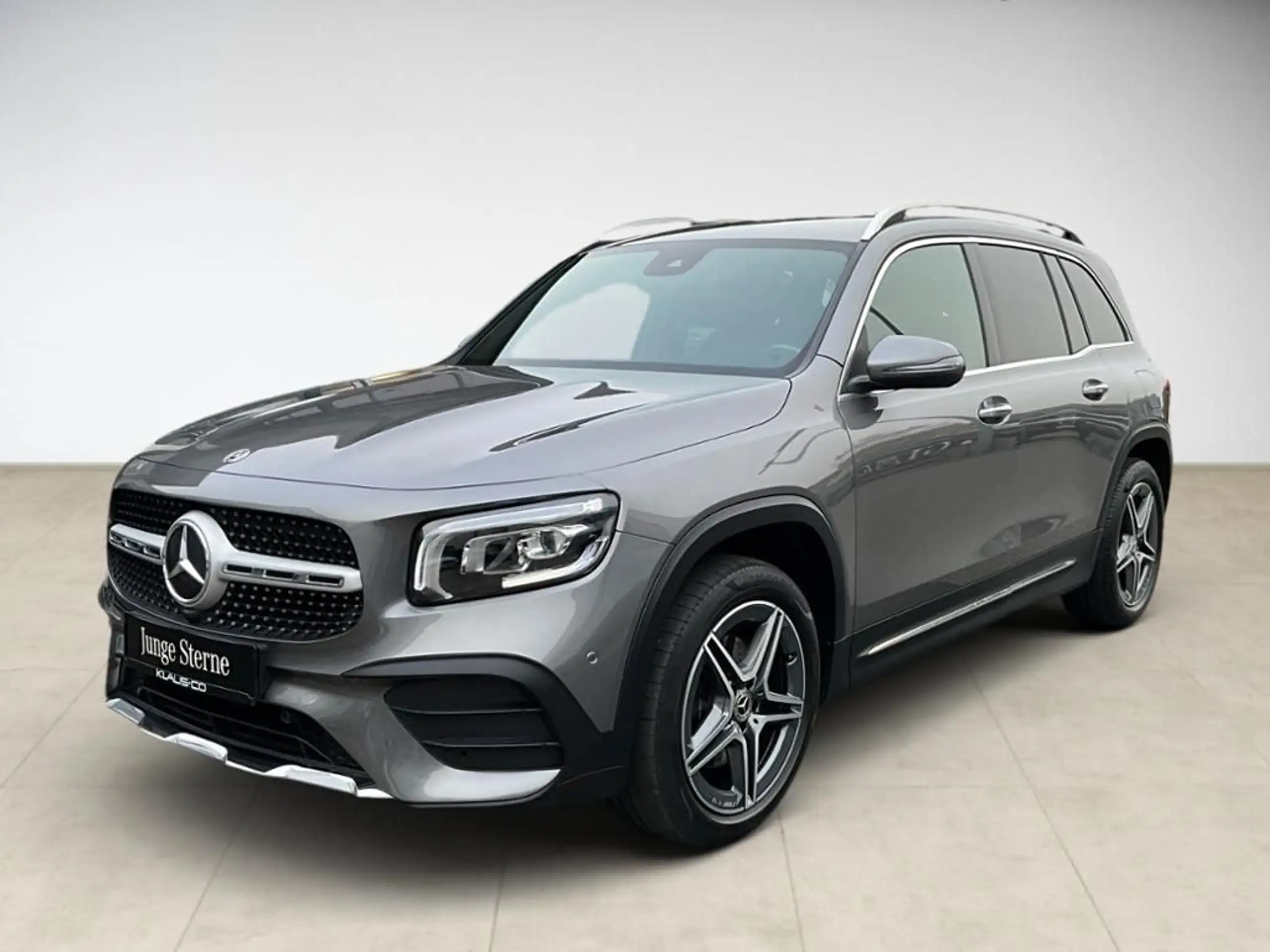 Mercedes-Benz GLB 200 2021