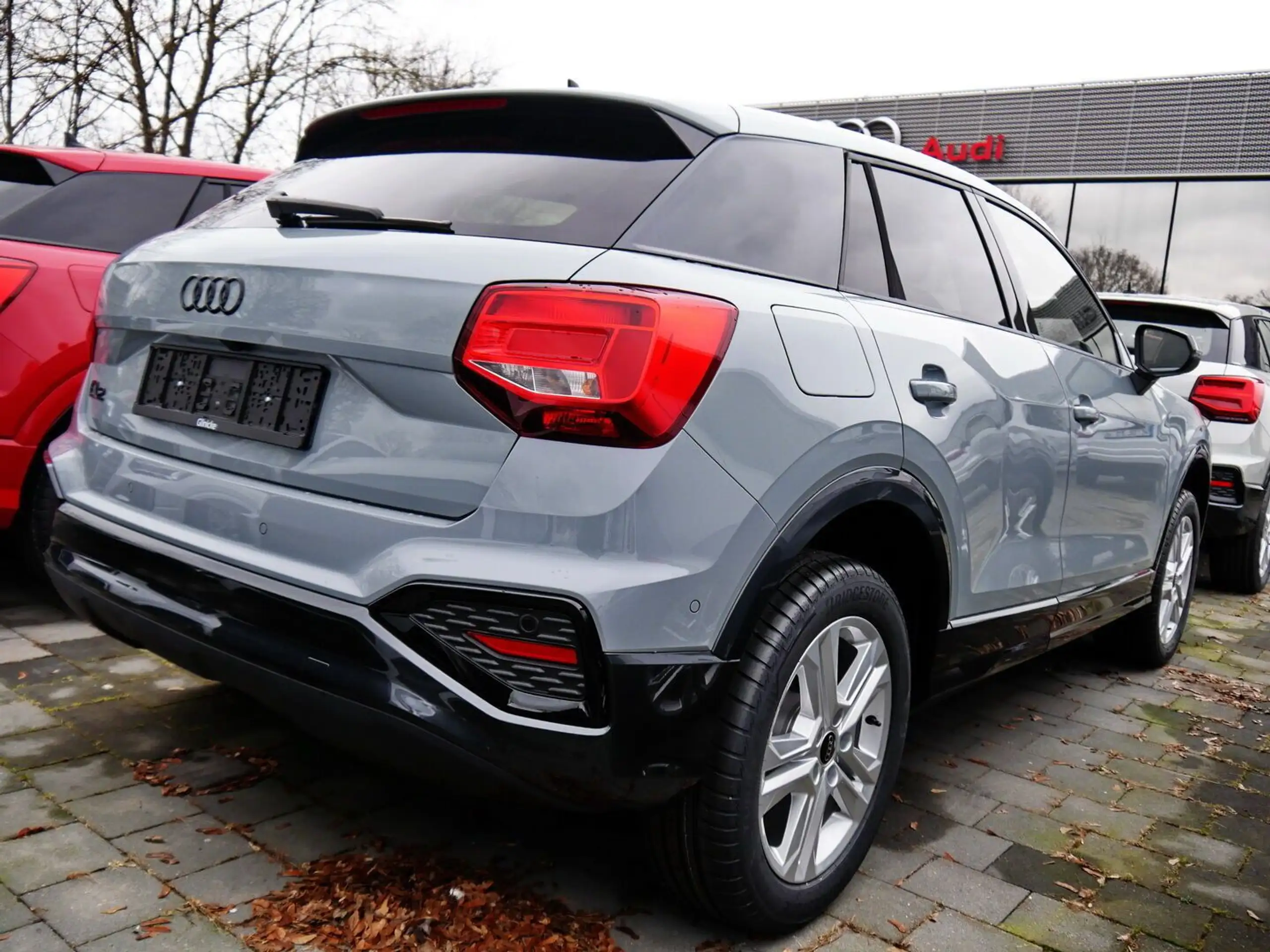 Audi - Q2